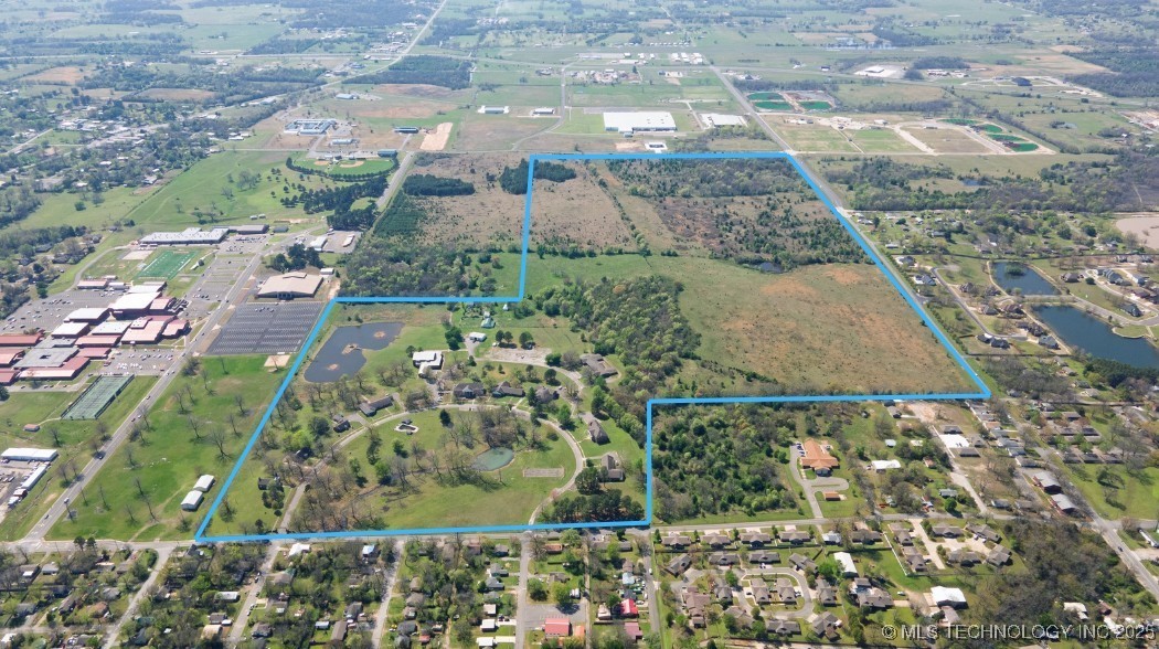 891 W Allen Road Property Photo 39