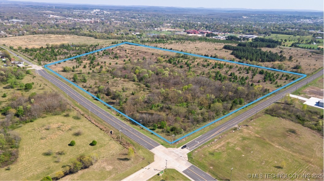 891 W Allen Road Property Photo 40