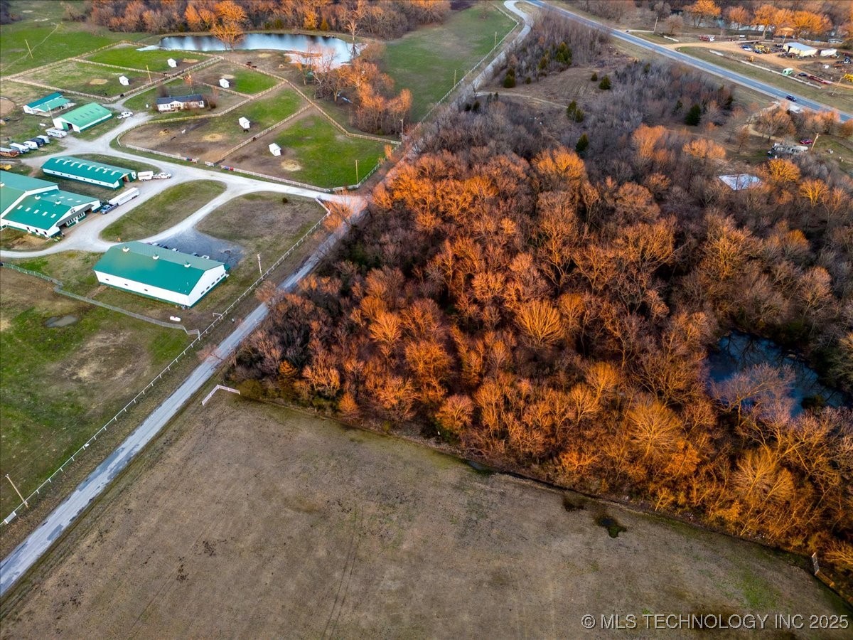 27000 E 201st Street S Property Photo 5