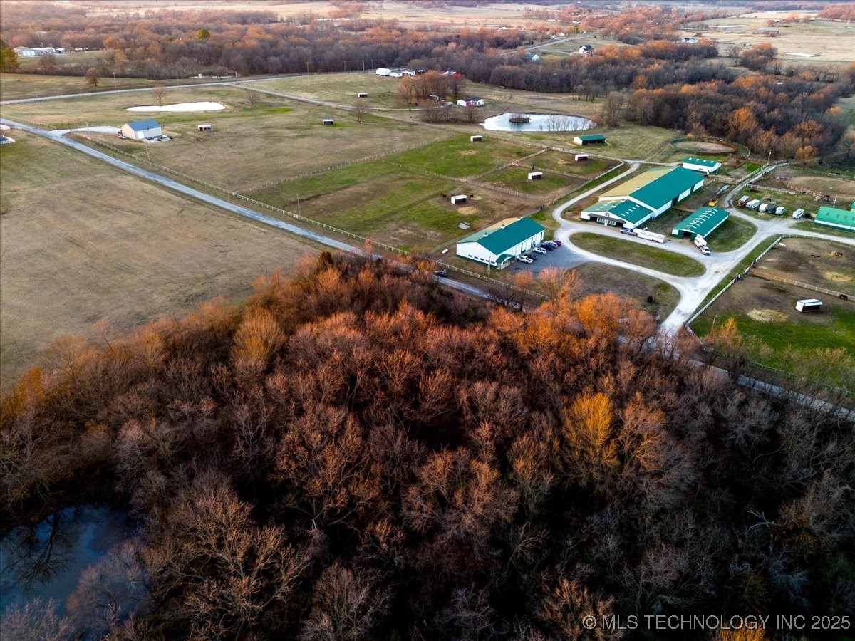 27000 E 201st Street S Property Photo 14