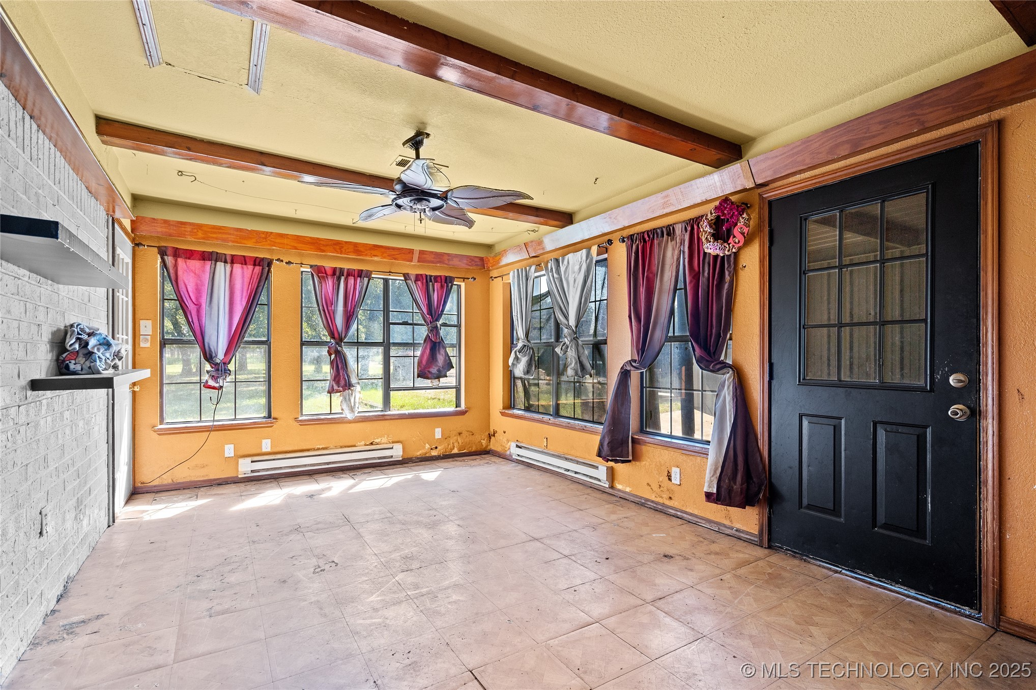 1900 Hometown Road Property Photo 19