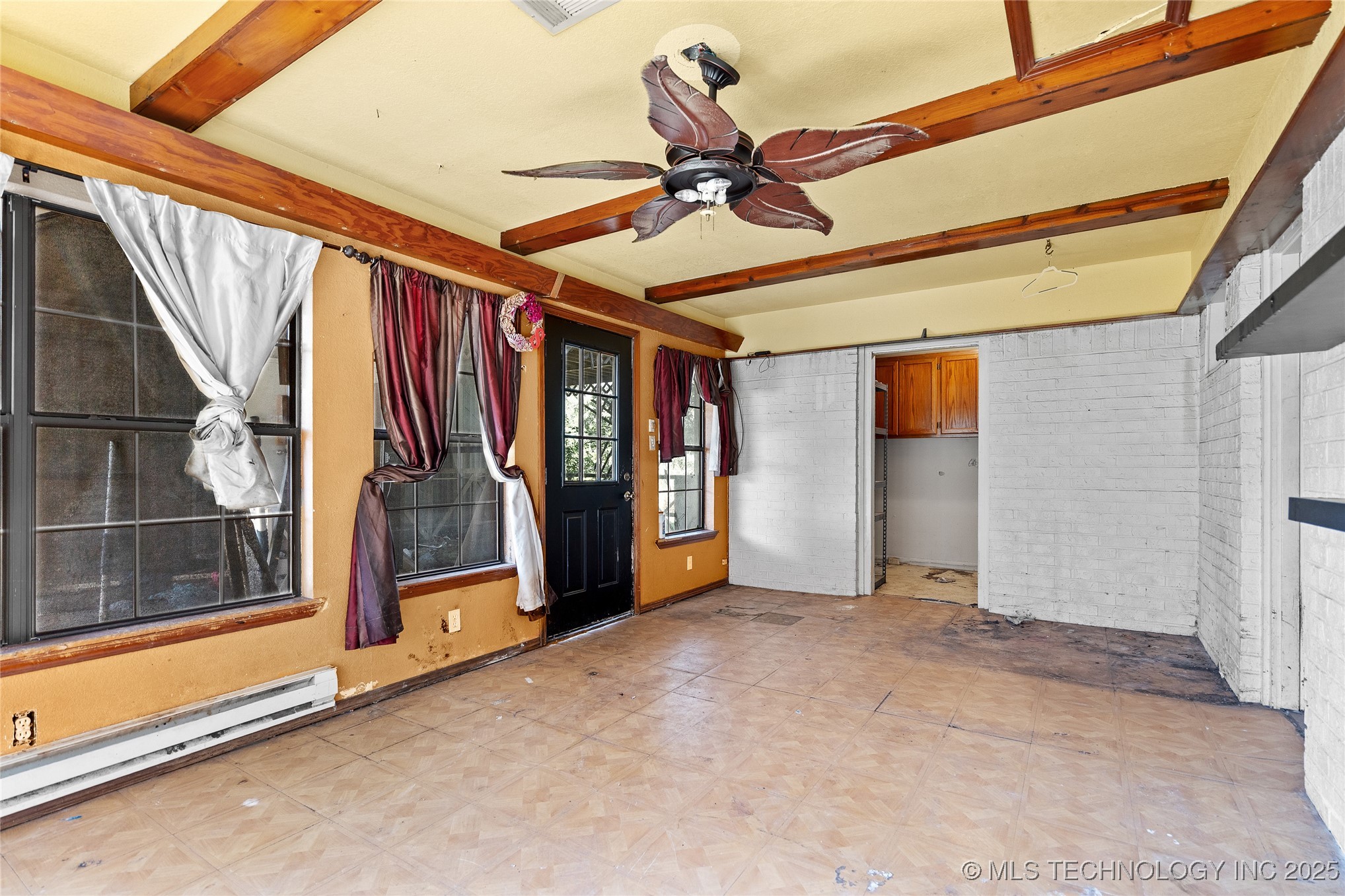 1900 Hometown Road Property Photo 20