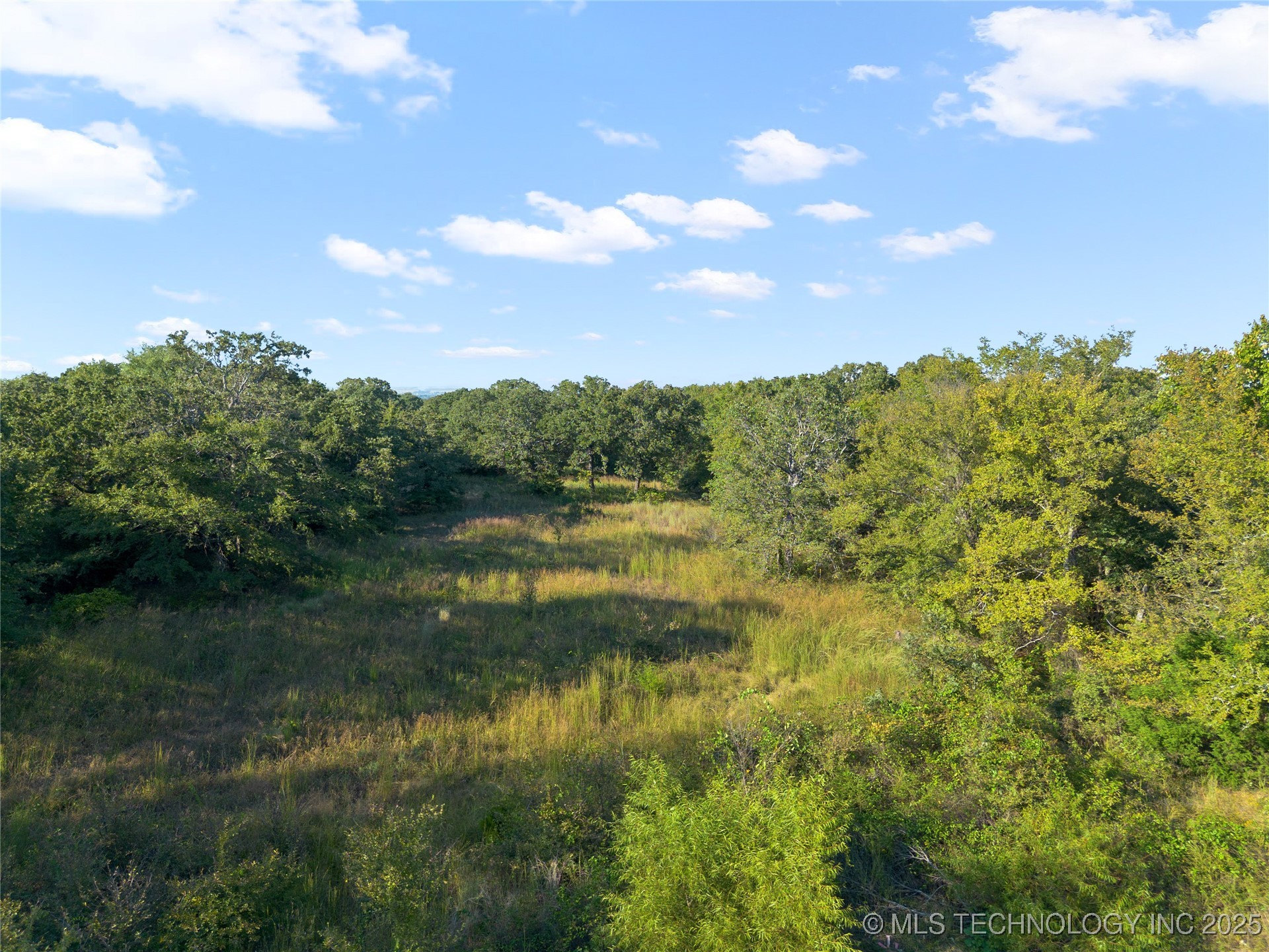 1900 Hometown Road Property Photo 28