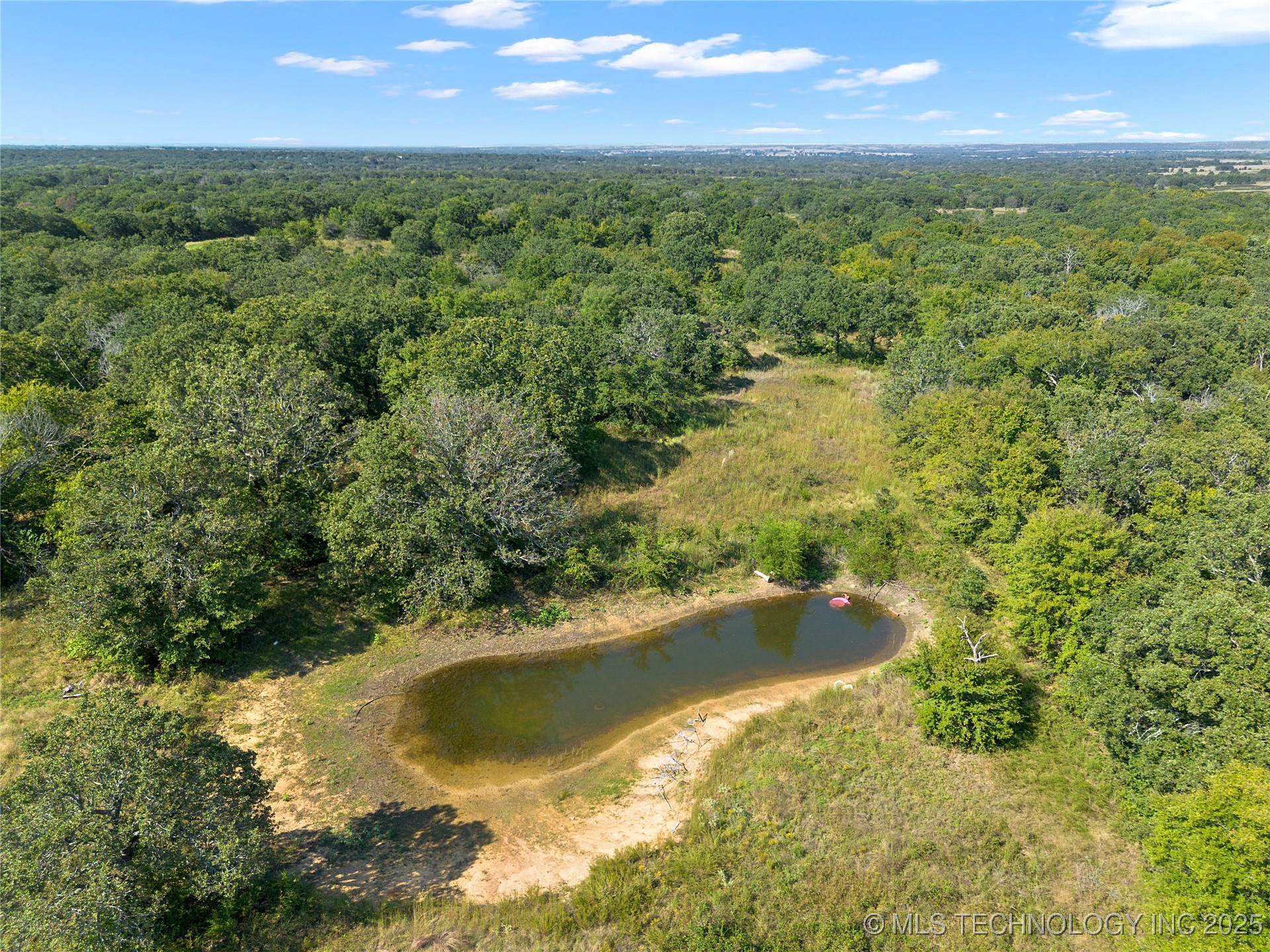 1900 Hometown Road Property Photo 30