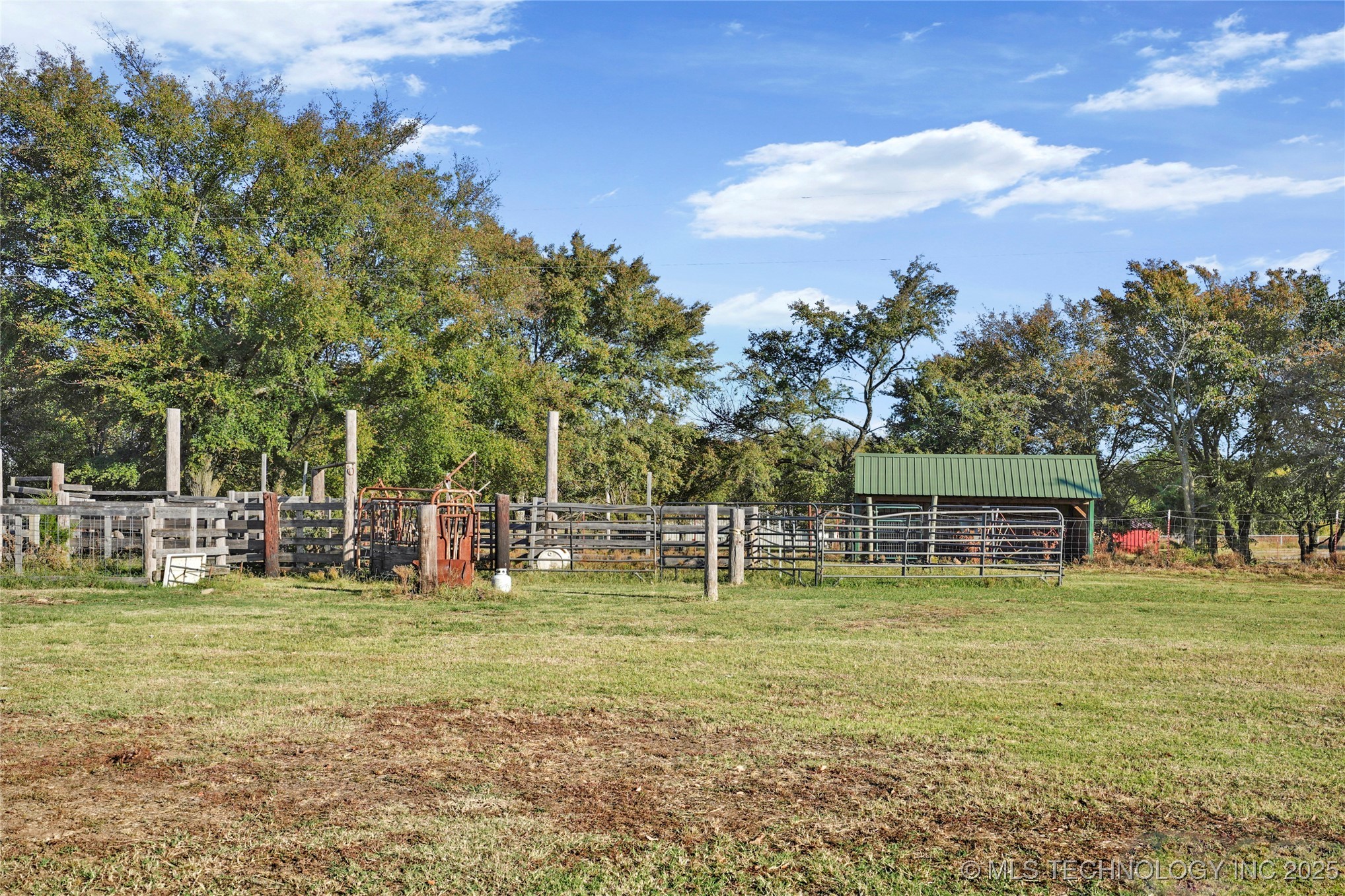 19619 S 337th West Avenue Property Photo 21