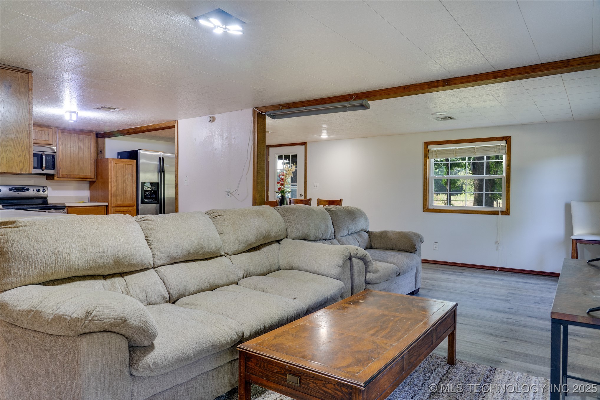 46670 S 670 Road Property Photo 6