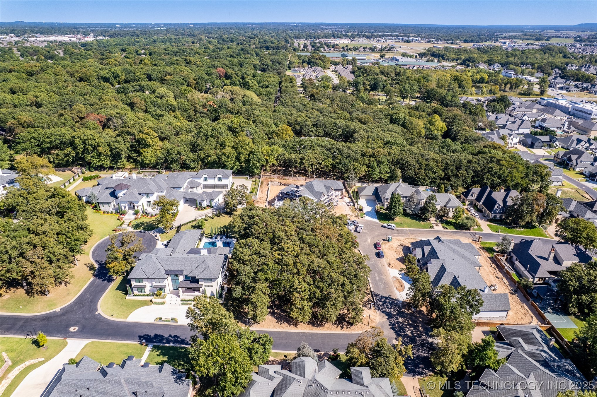 11803 S Kingston Avenue Property Photo 7