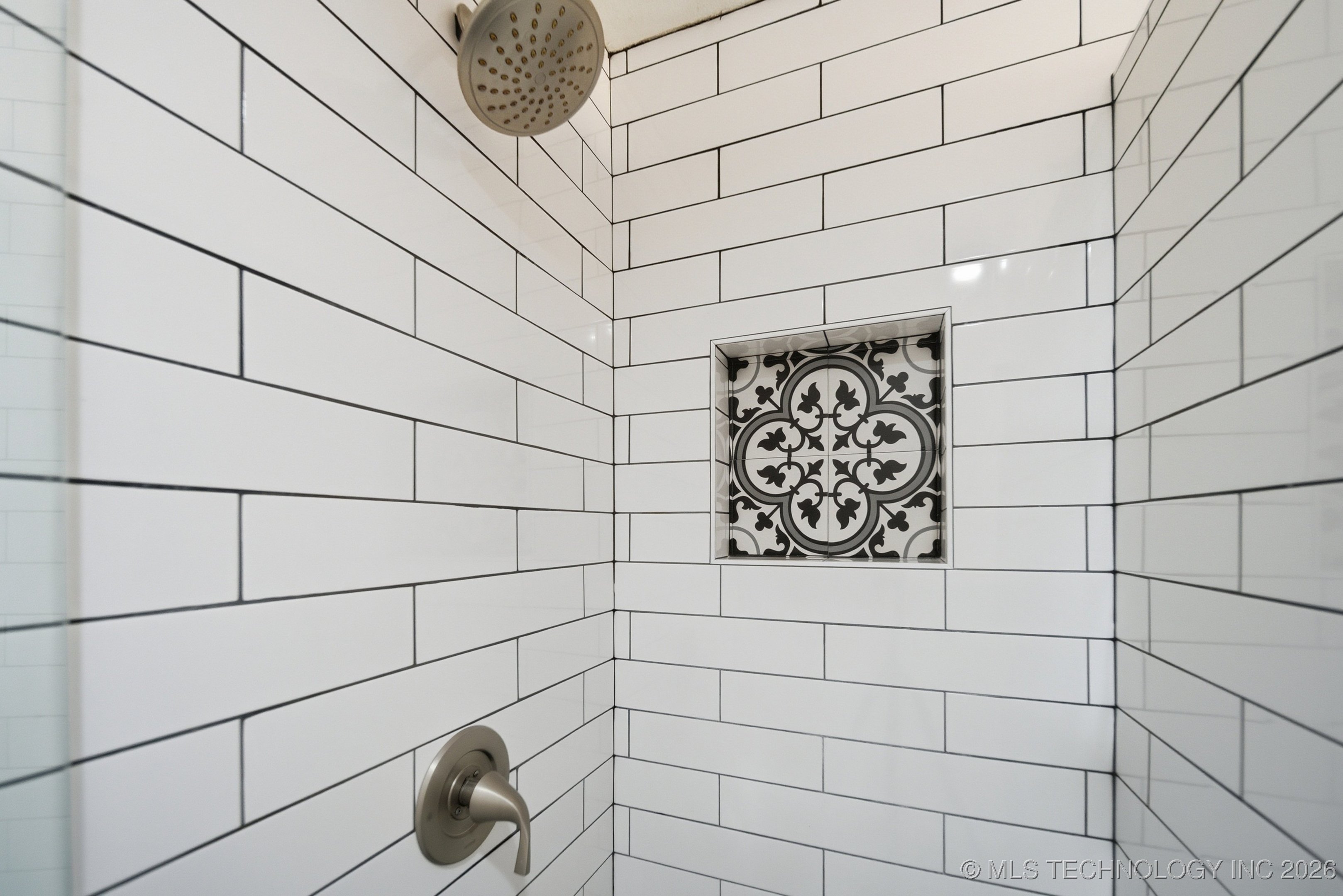 9904 N 117th East Avenue Property Photo 16