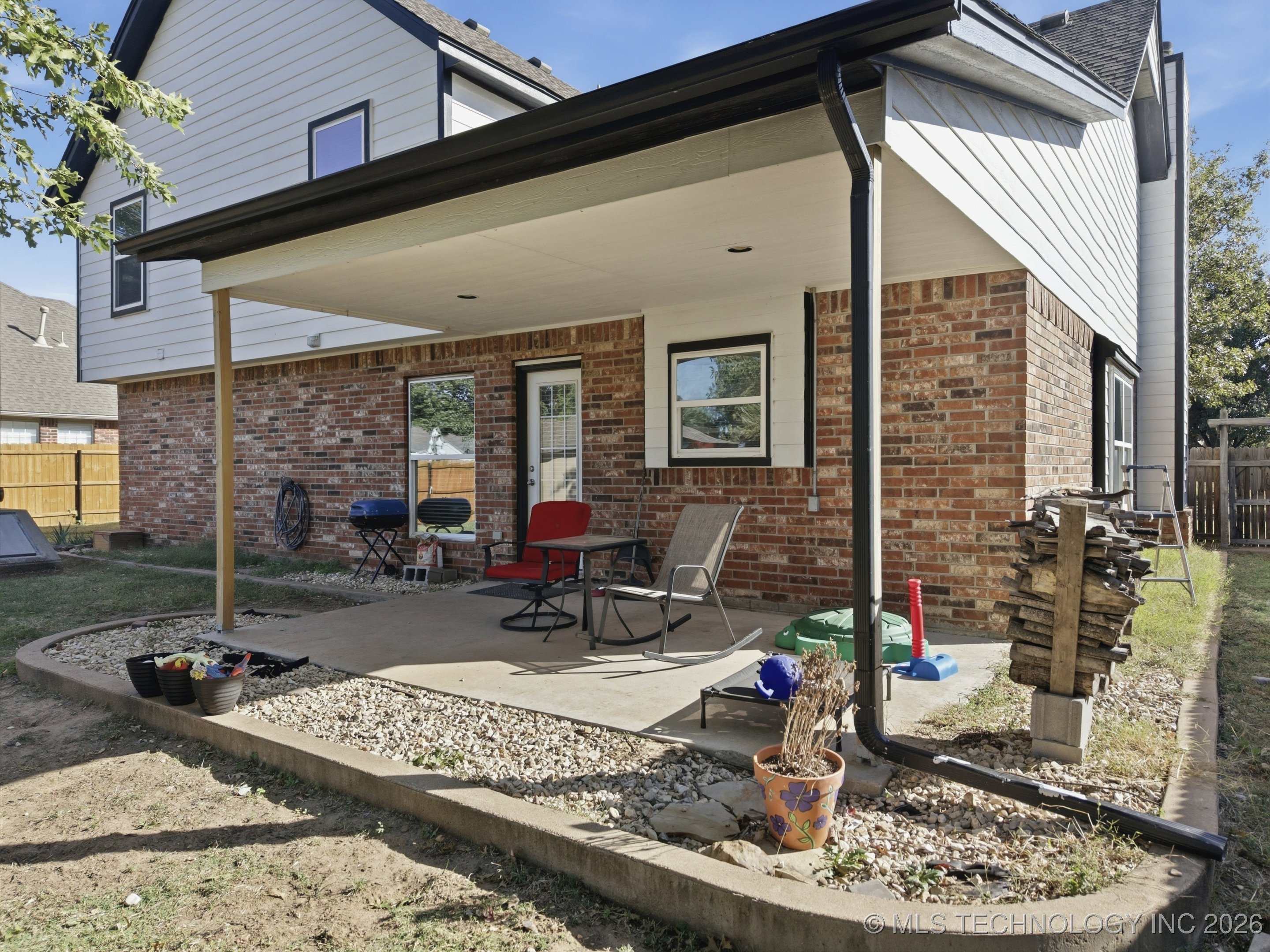 9904 N 117th East Avenue Property Photo 27