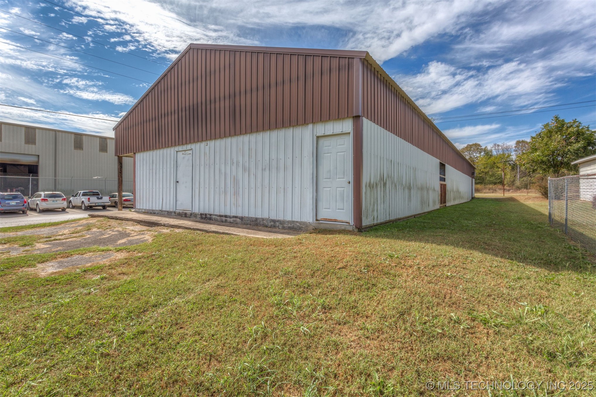 9835 S Frankoma Road Property Photo 11