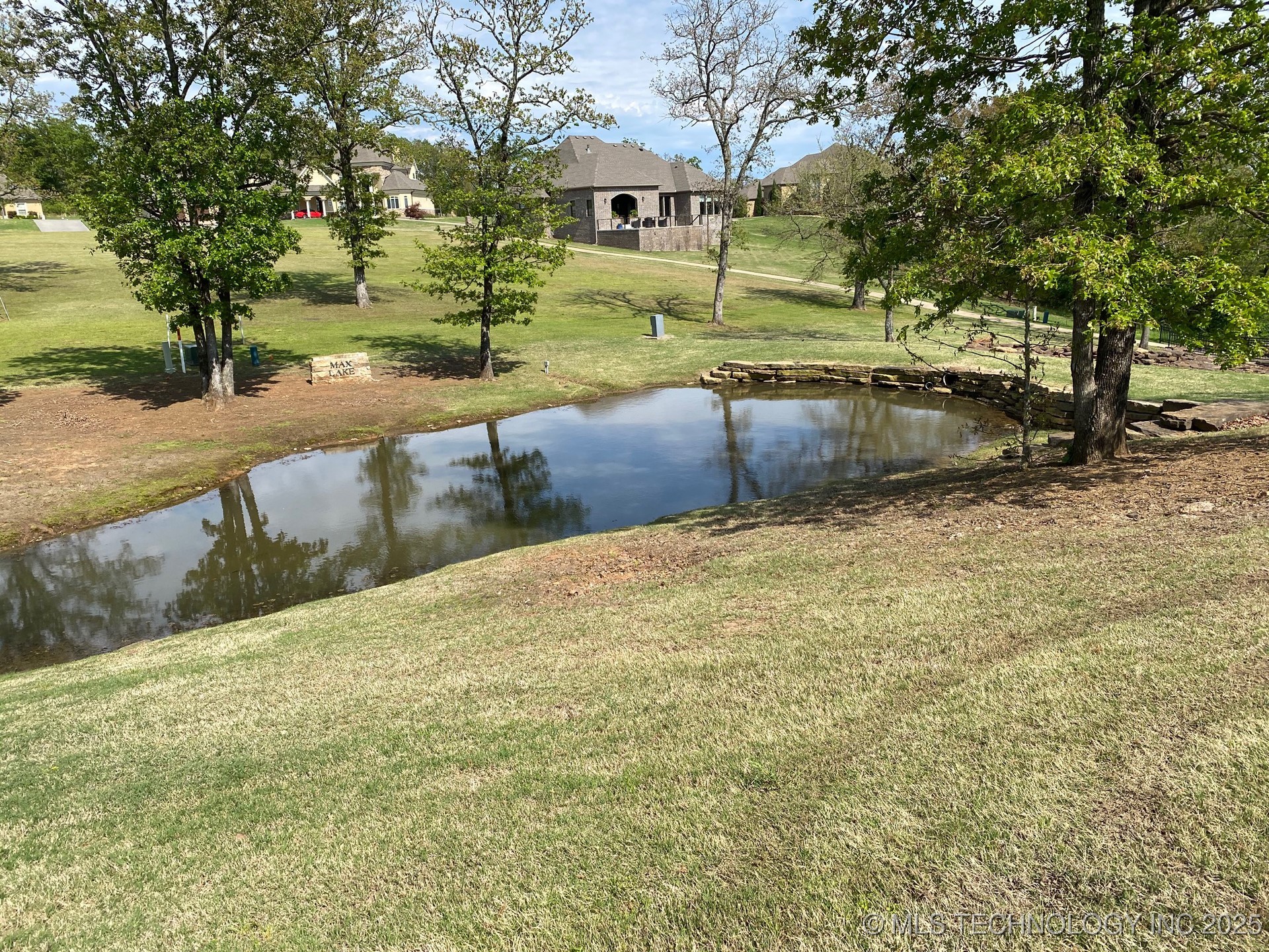 790 Ridgeview Drive Property Photo 11