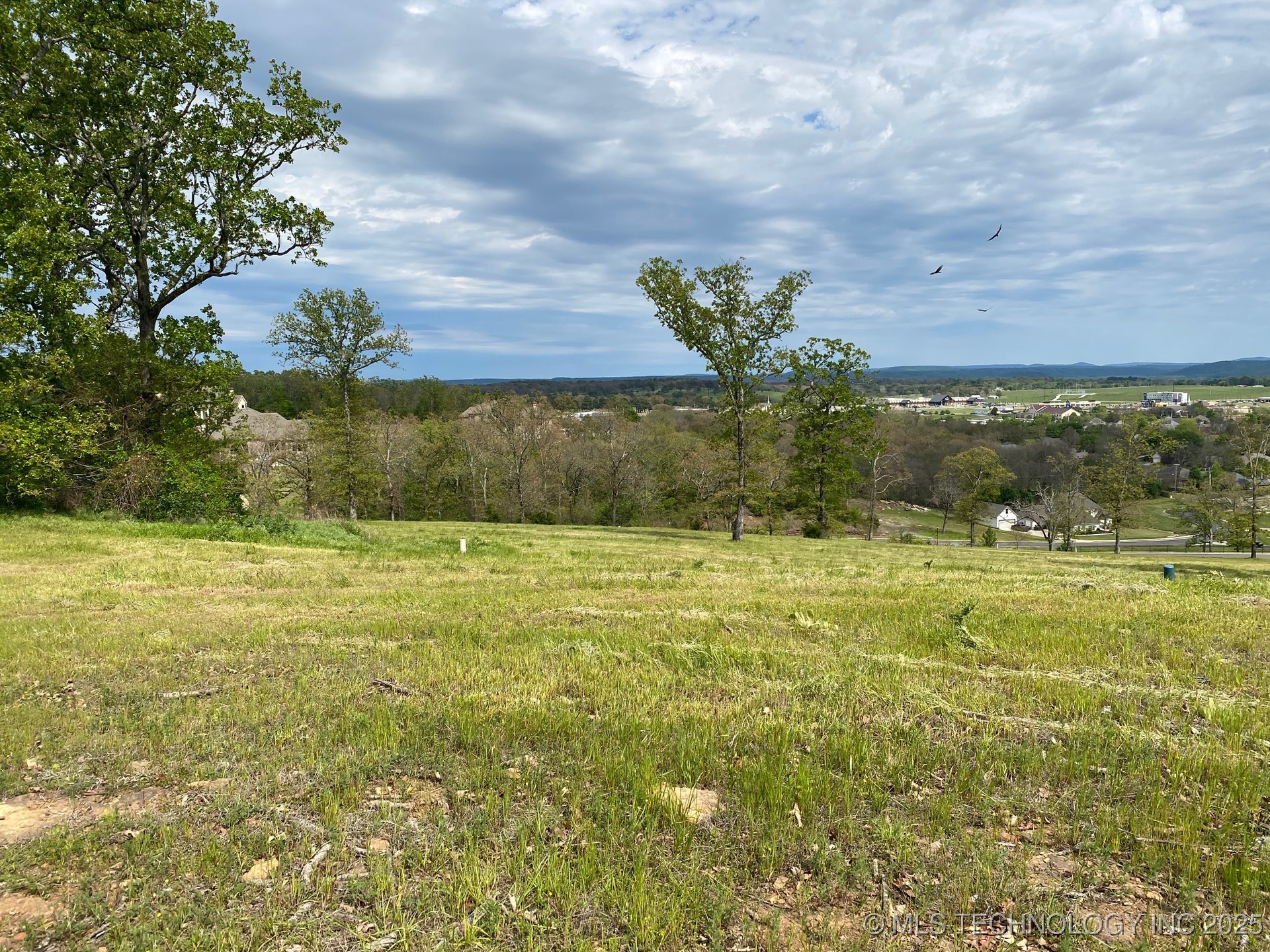 715 Ridgeview Drive Property Photo 4