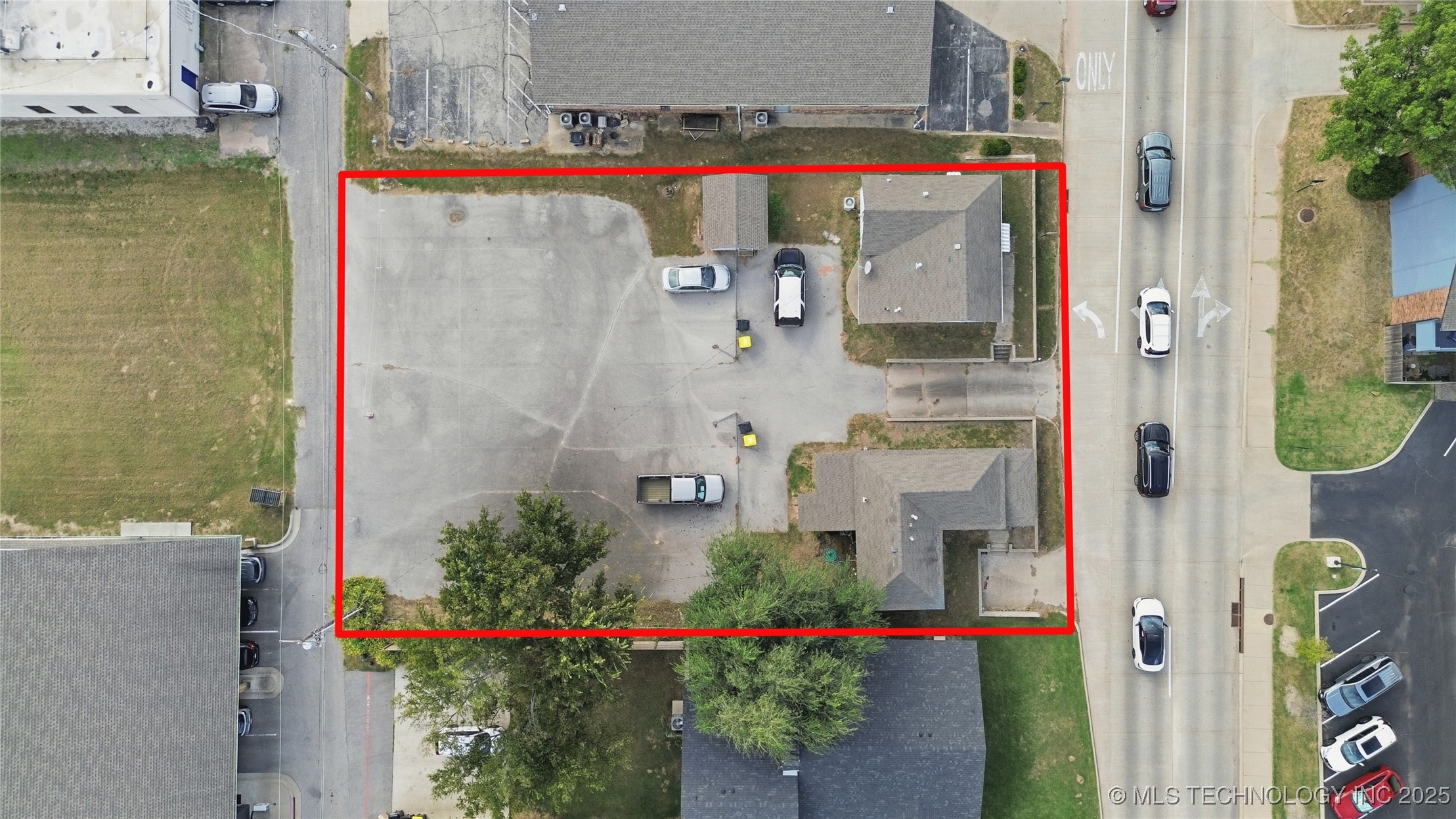 518 E A Street Property Photo 5