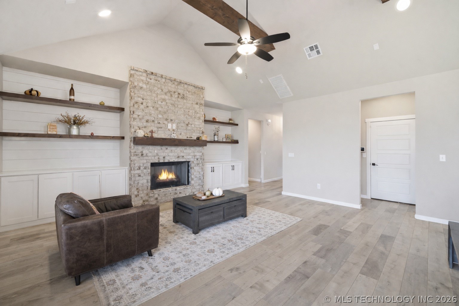 2131 E 138th Place S Property Photo 7