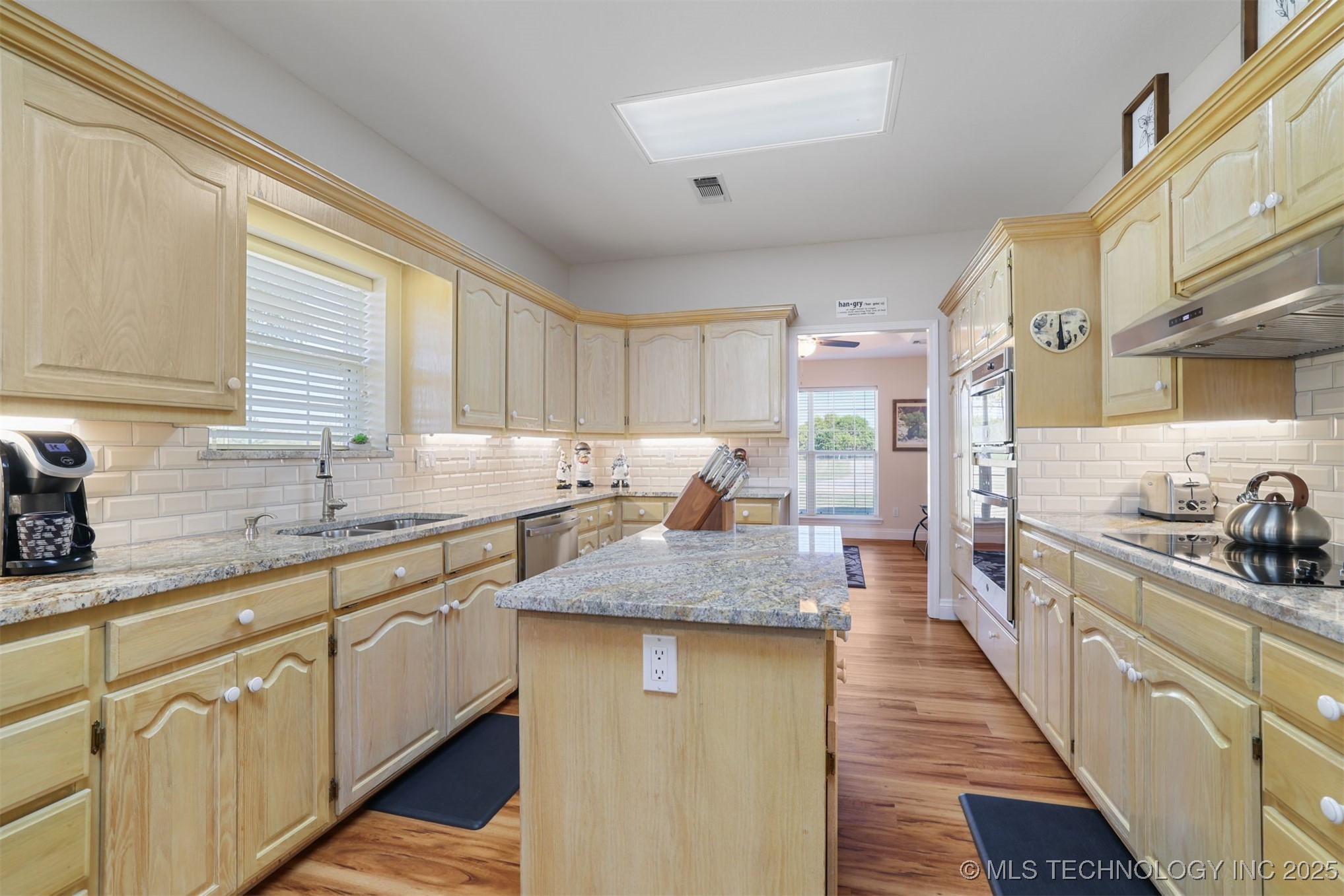 5224 State Road 70e Property Photo 28