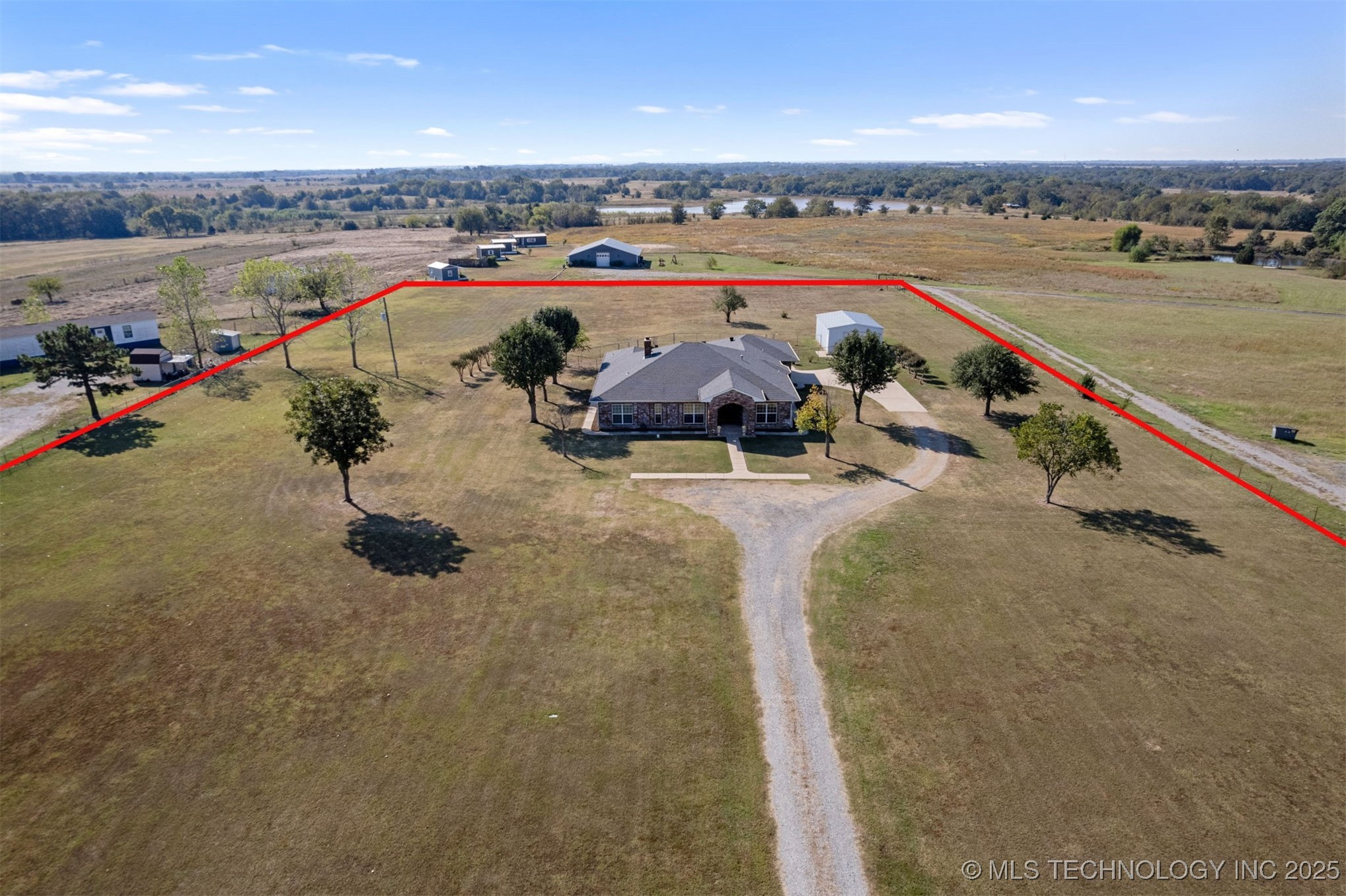 5224 State Road 70e Property Photo 44