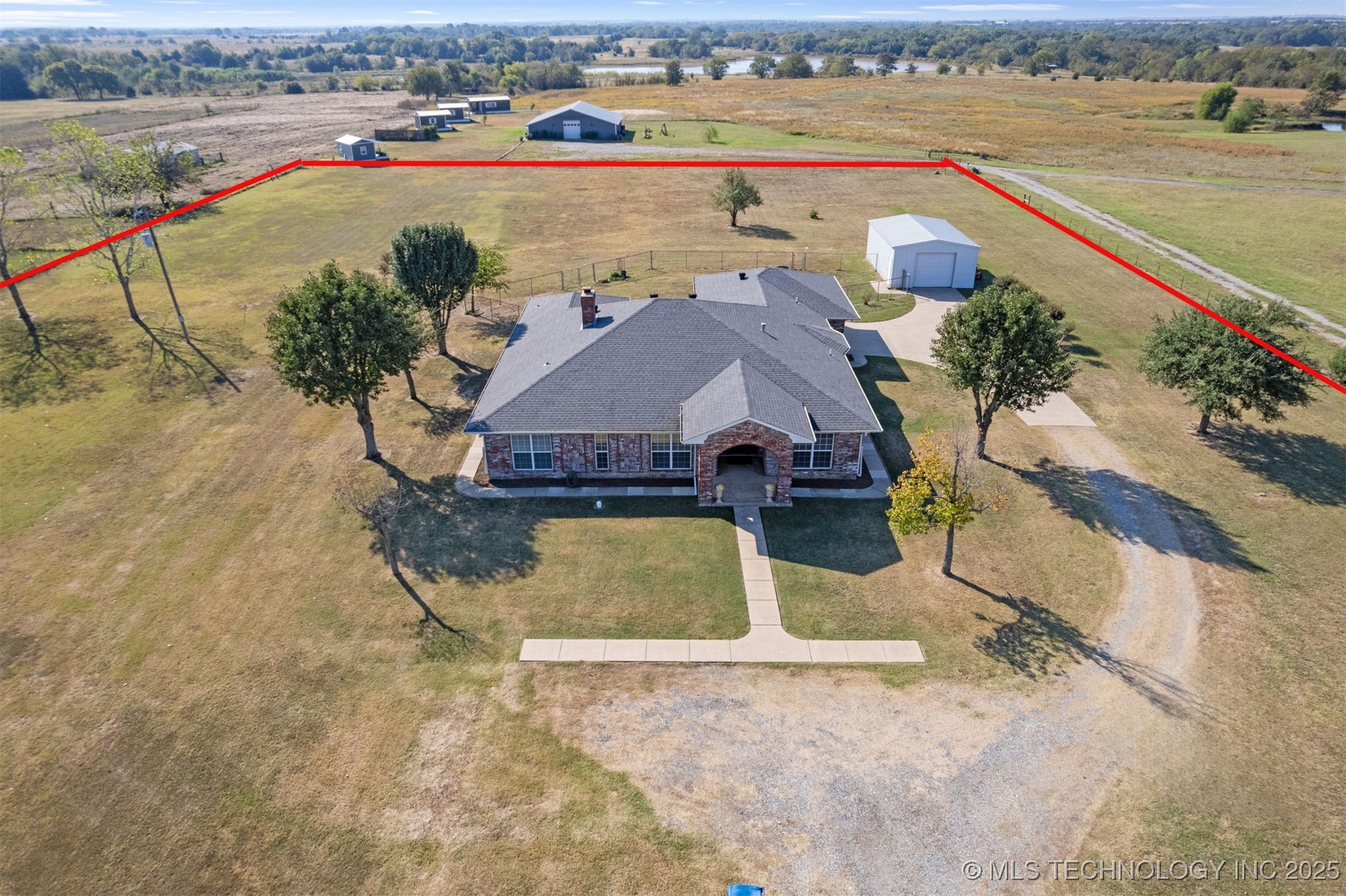 5224 State Road 70e Property Photo 45