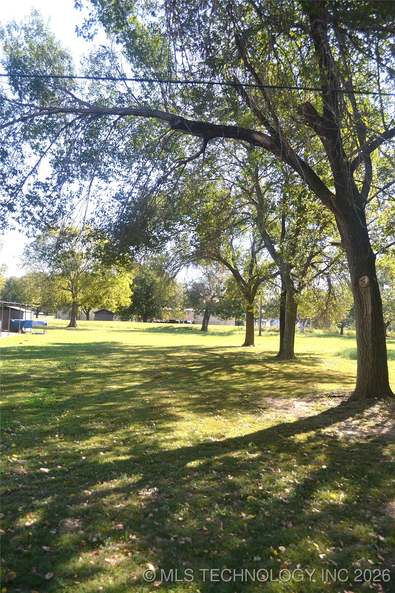 1006 S Regan Avenue Property Photo 4