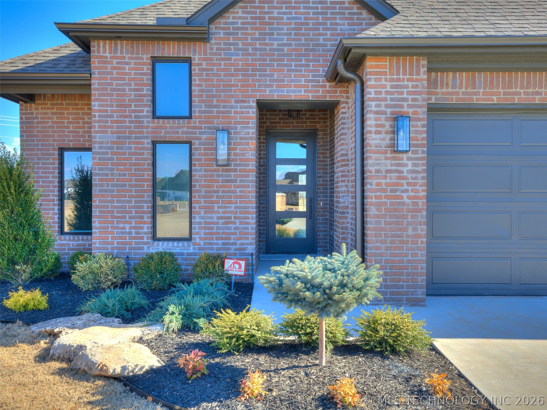 17827 S 48th East Avenue Property Photo 4