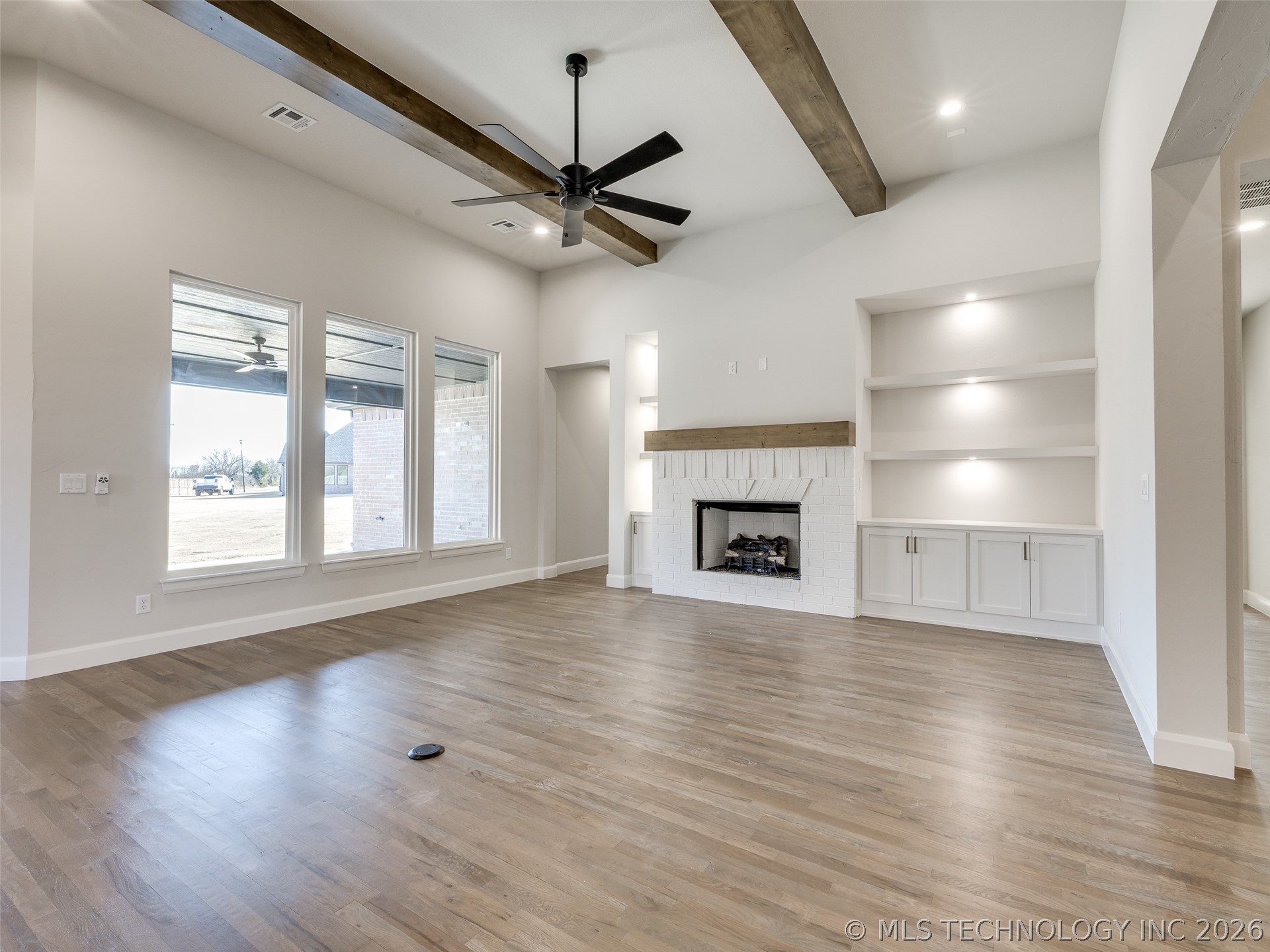 17827 S 48th East Avenue Property Photo 14