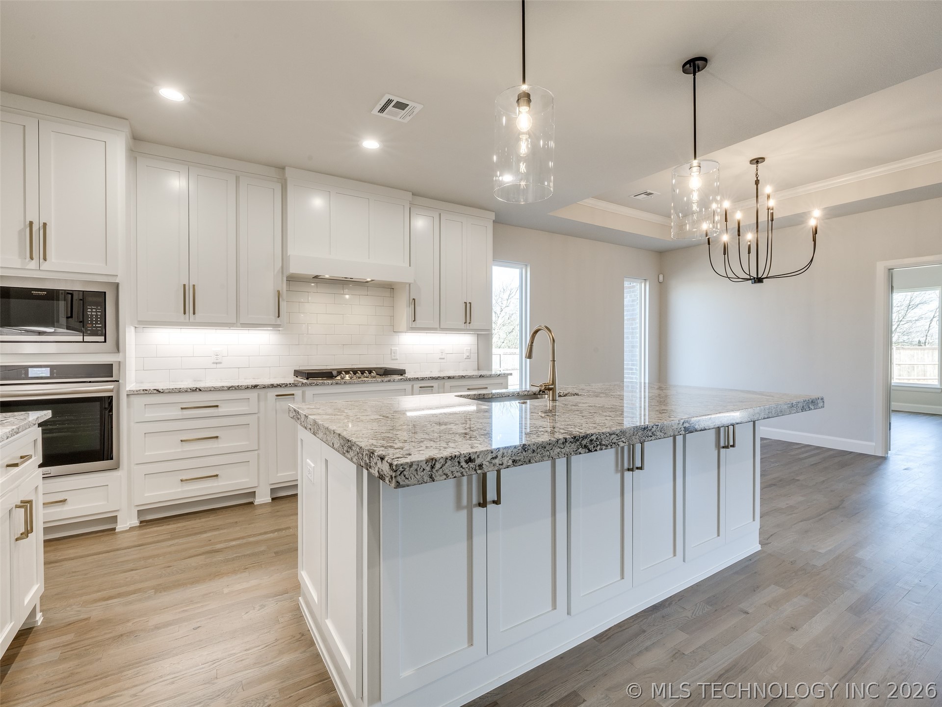 17827 S 48th East Avenue Property Photo 20