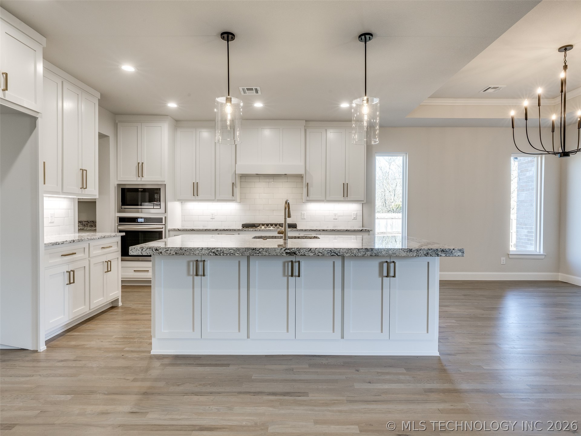 17827 S 48th East Avenue Property Photo 22