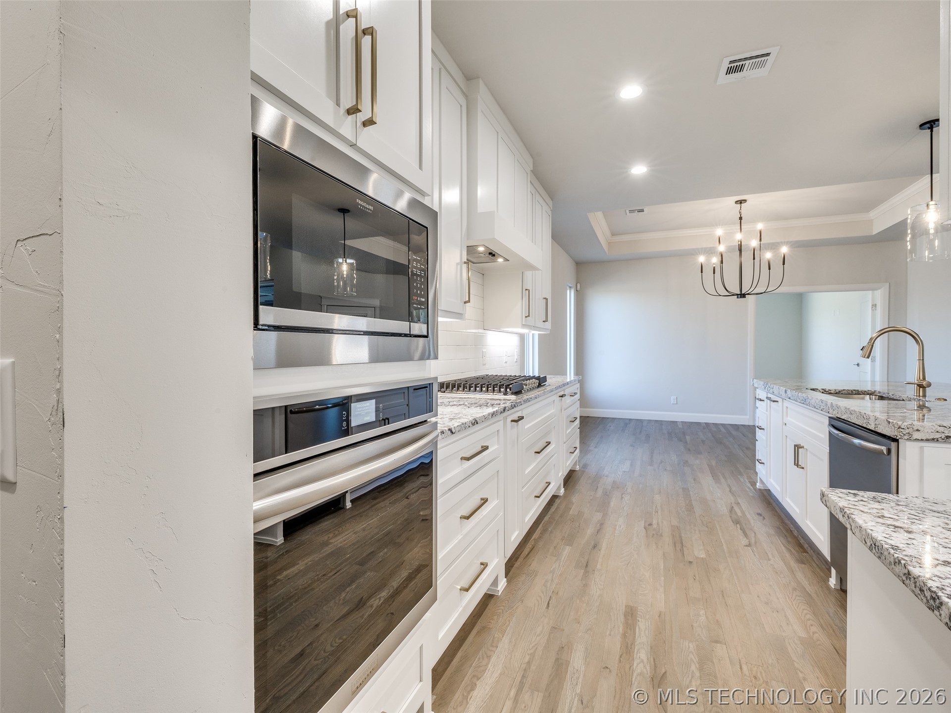 17827 S 48th East Avenue Property Photo 36