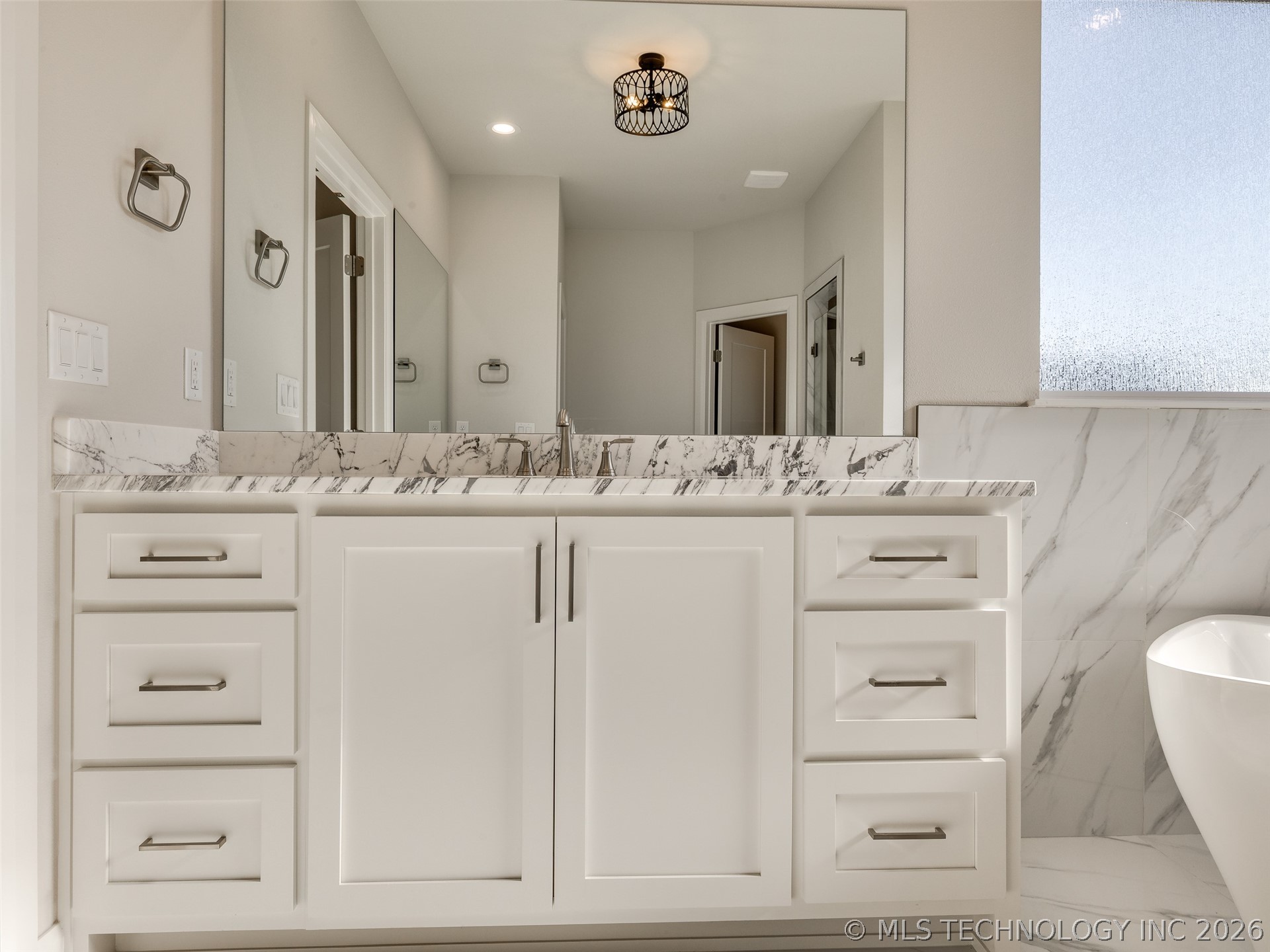 17827 S 48th East Avenue Property Photo 54