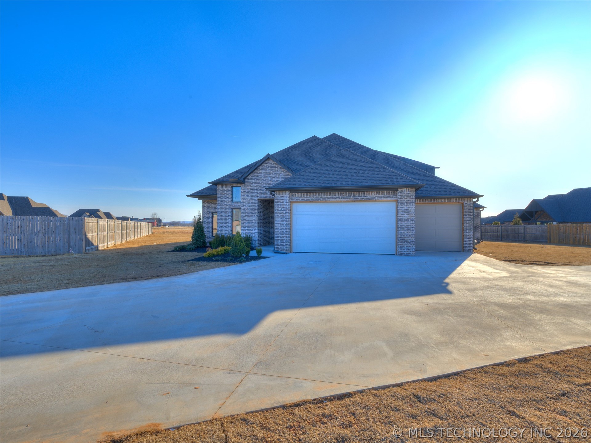 17826 S 48th East Avenue Property Photo 2