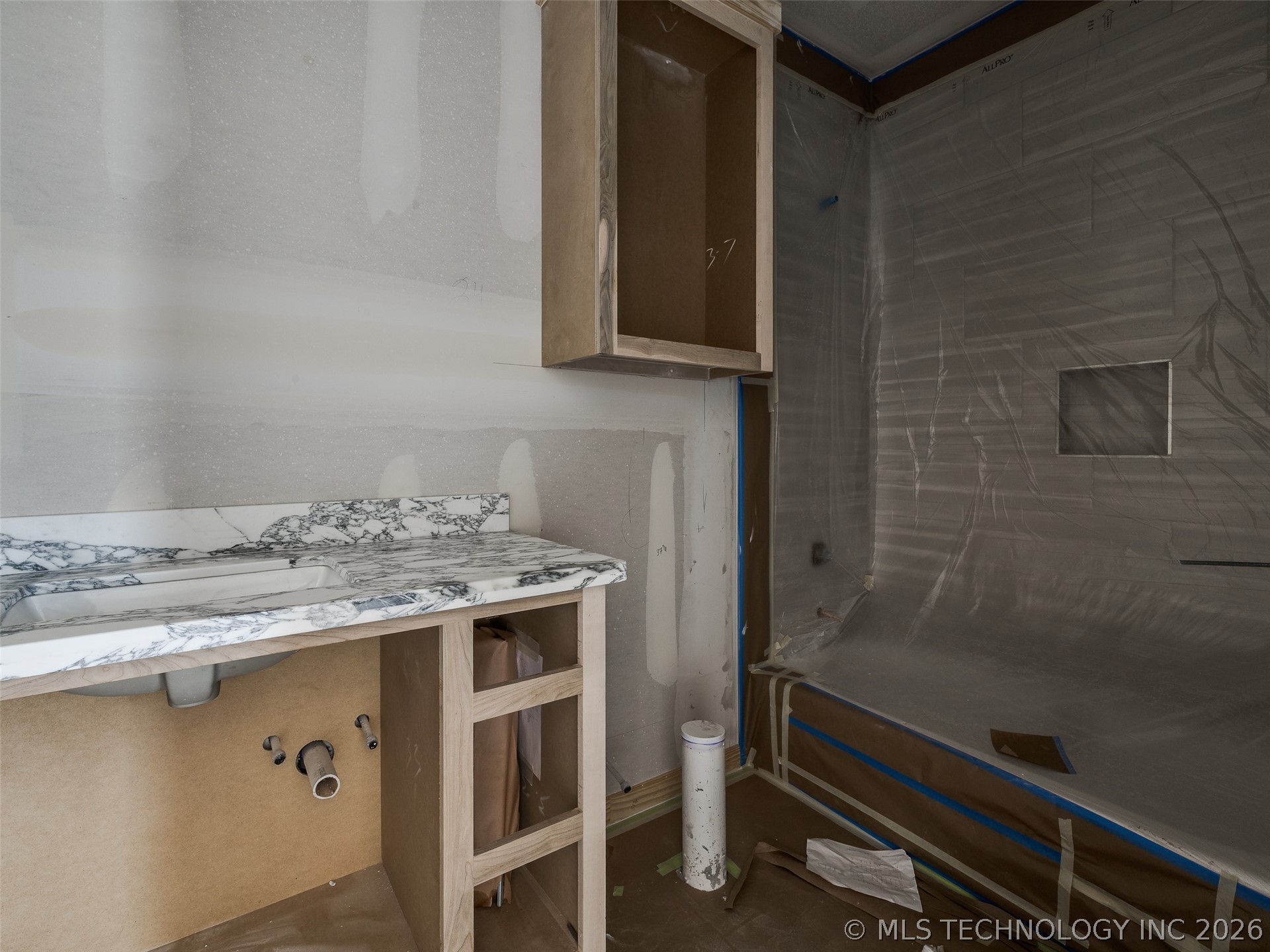 17826 S 48th East Avenue Property Photo 43