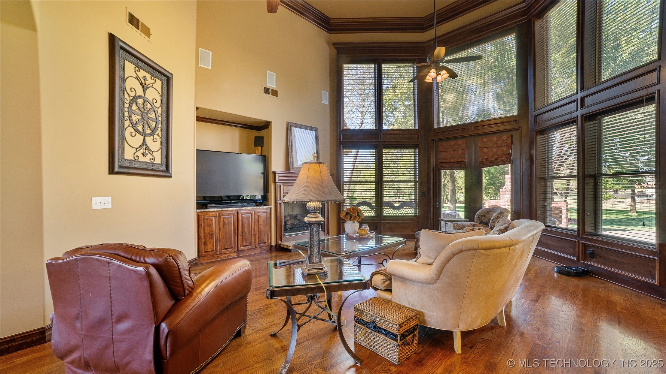 8350 N 72nd East Avenue Property Photo 8