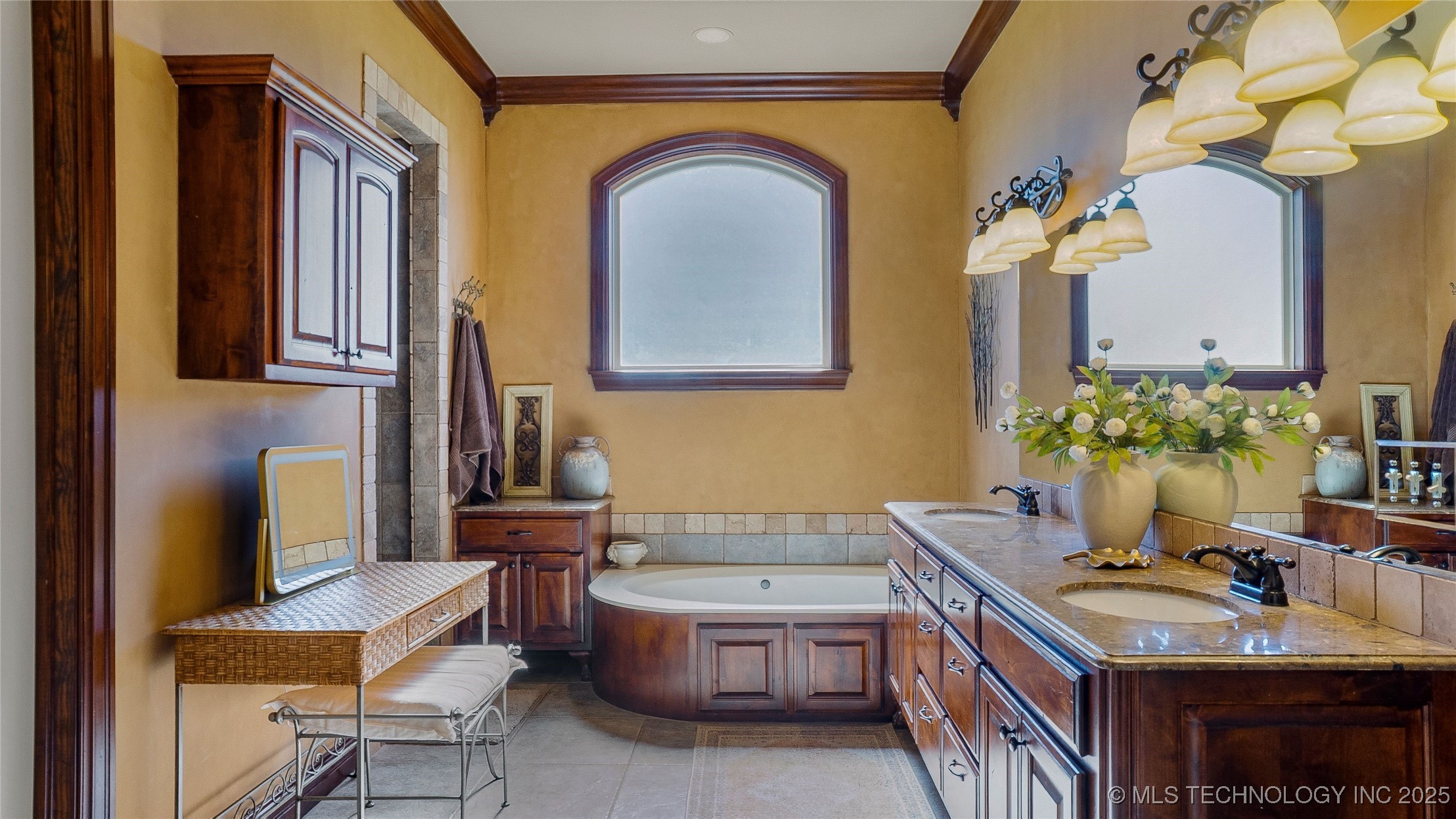 8350 N 72nd East Avenue Property Photo 27