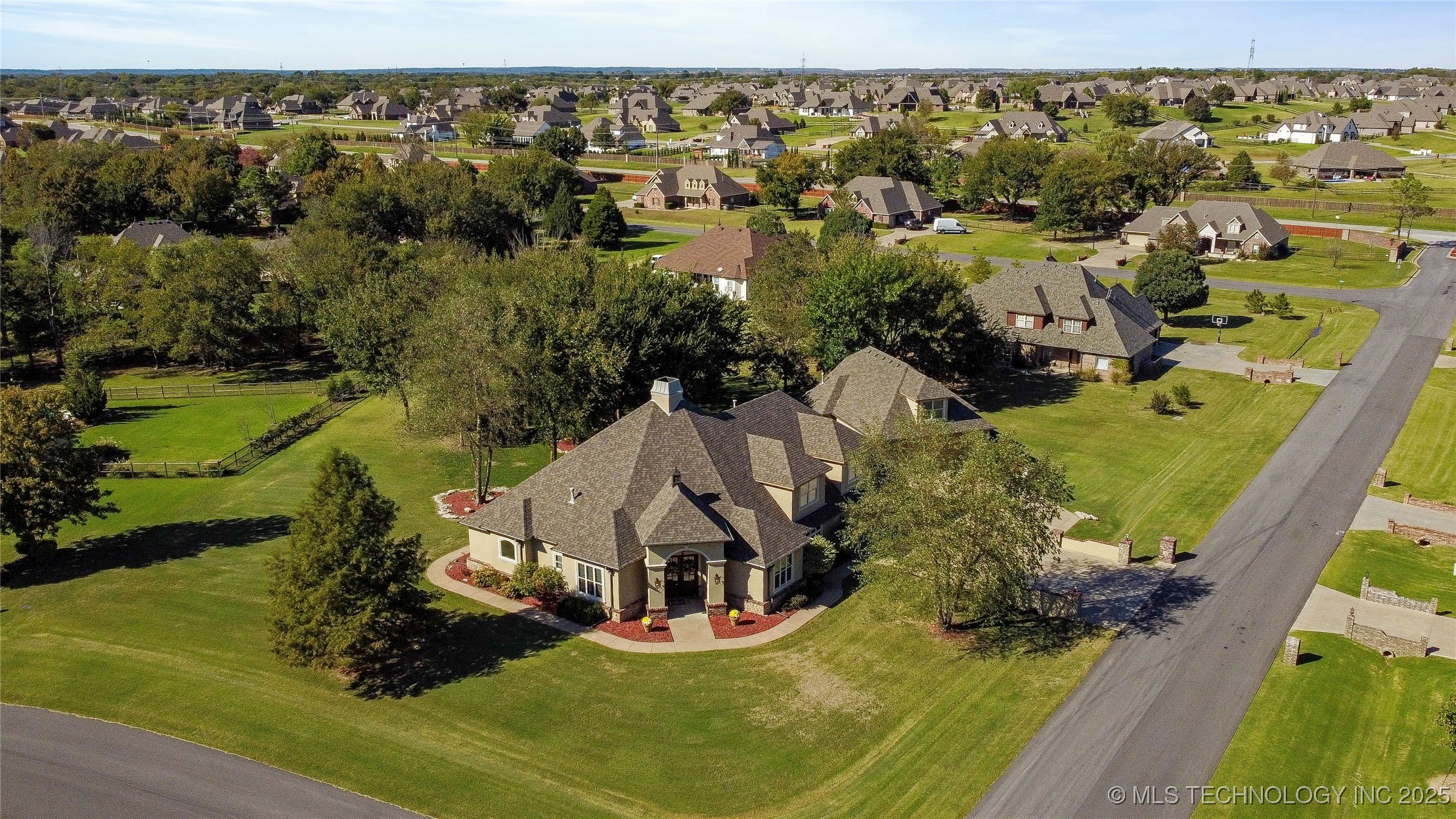 8350 N 72nd East Avenue Property Photo 48