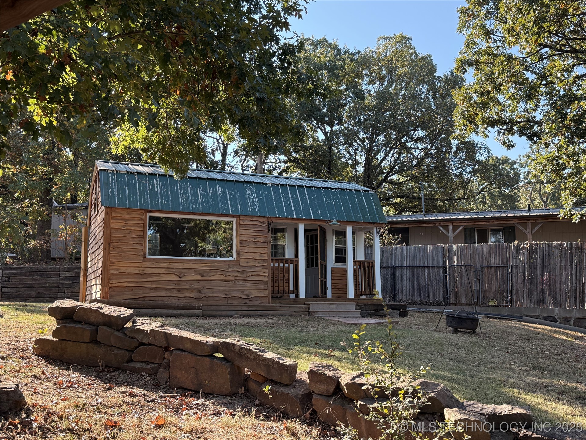 4180 Road Property Photo 15