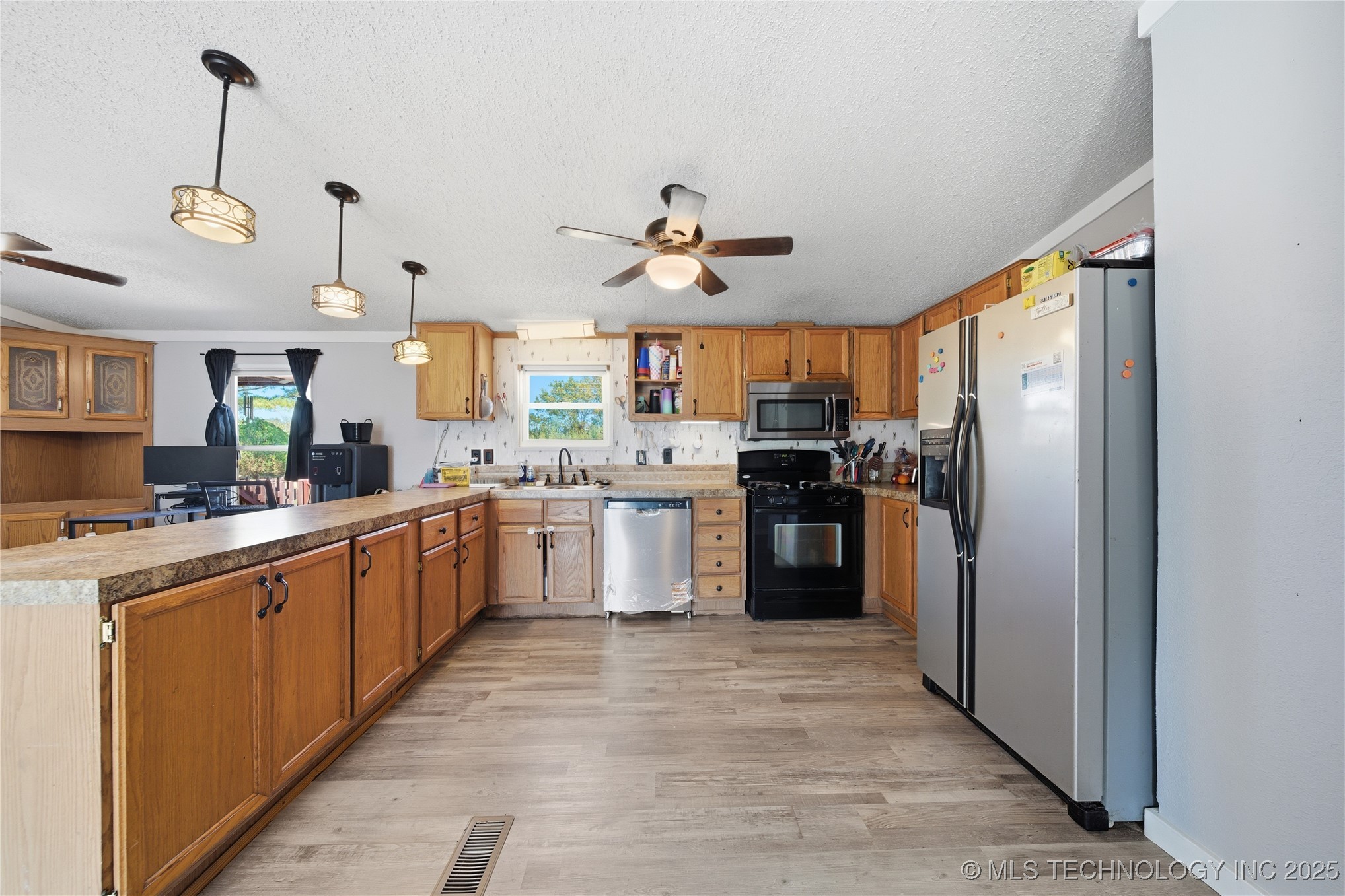 4073 E 128th Street S Property Photo 8