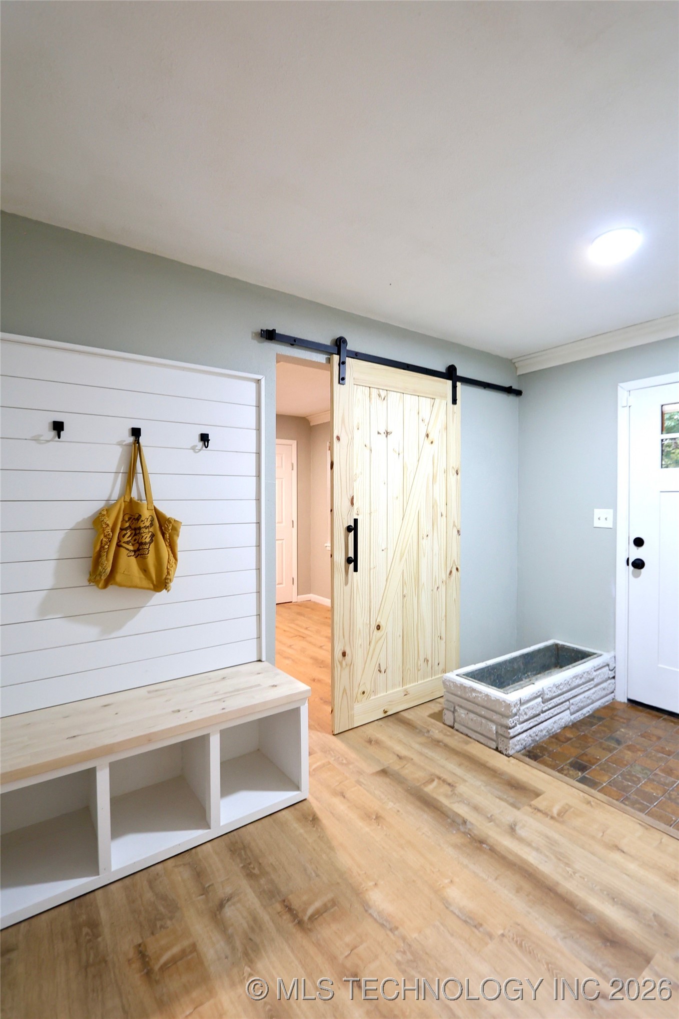 9865 County Road 1545 Property Photo 6