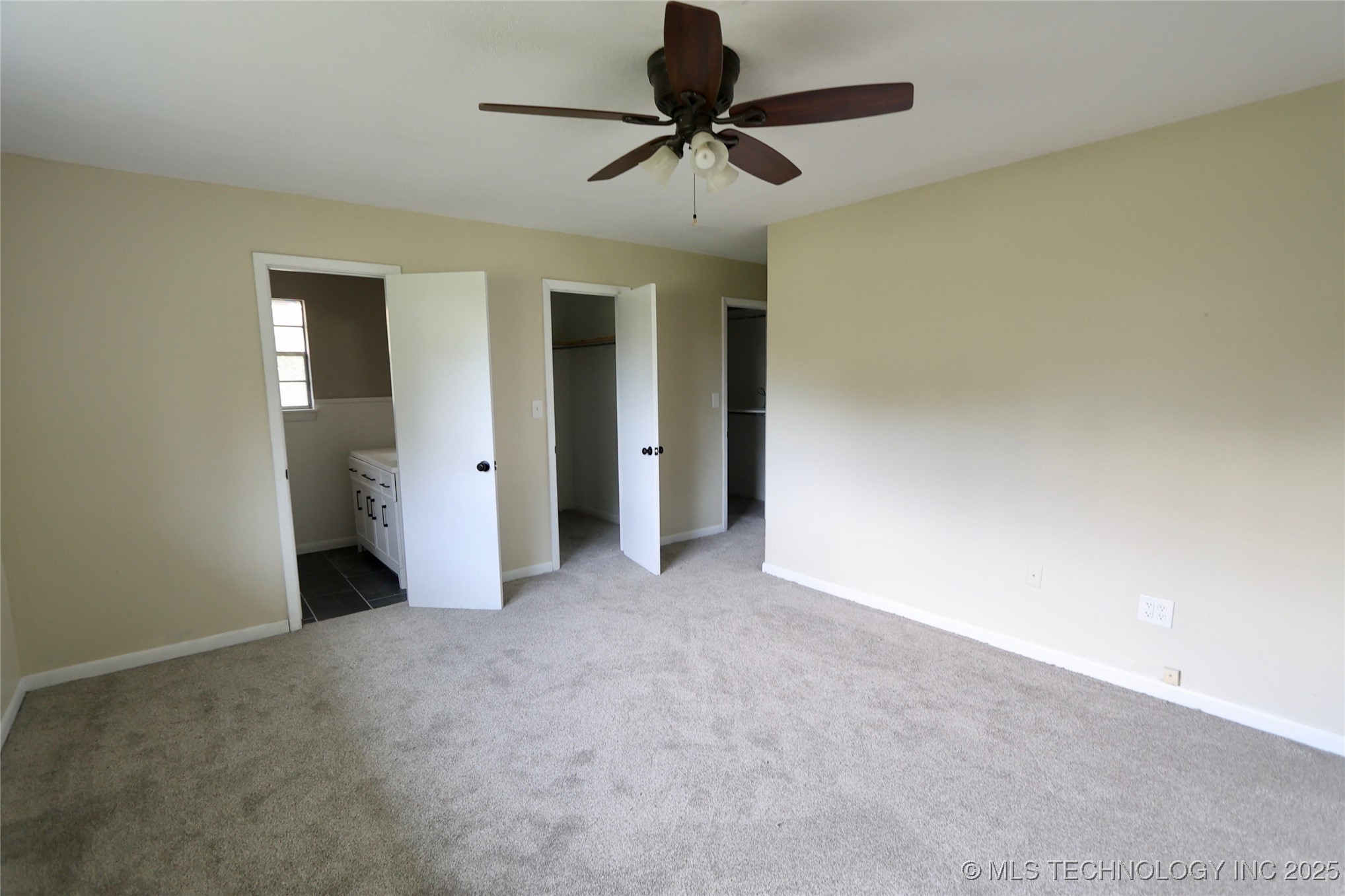 9865 County Road 1545 Property Photo 15