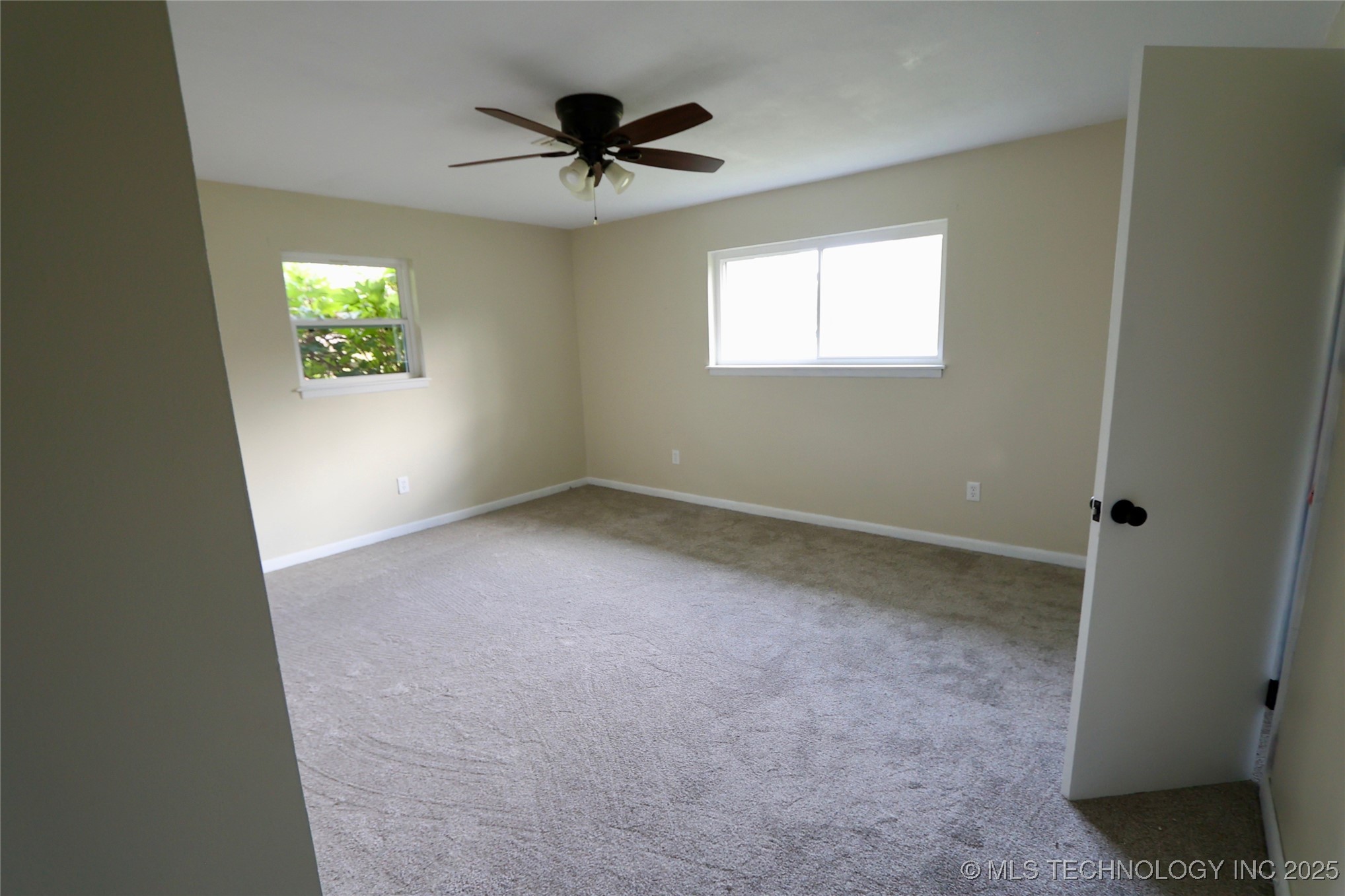 9865 County Road 1545 Property Photo 16