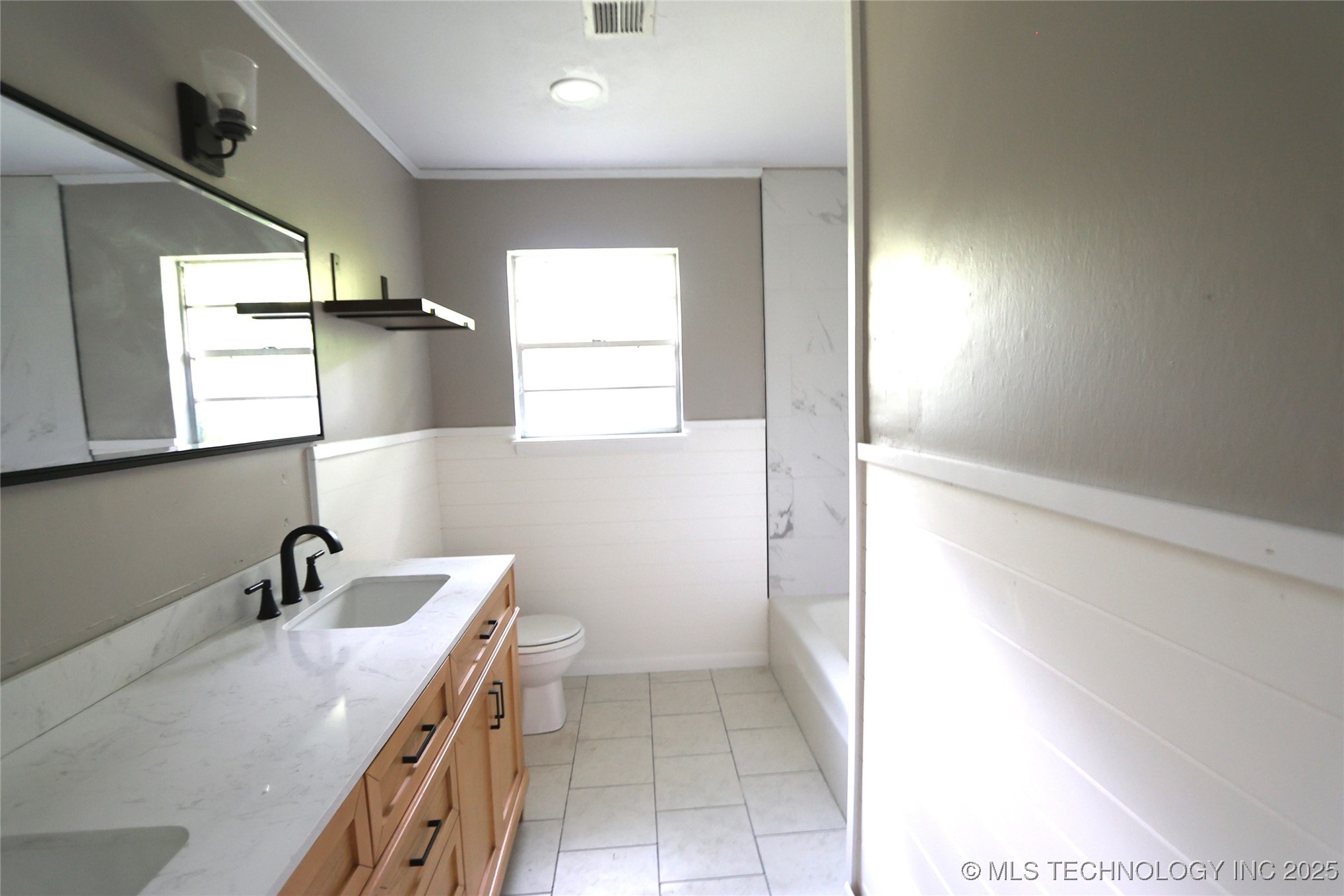 9865 County Road 1545 Property Photo 17