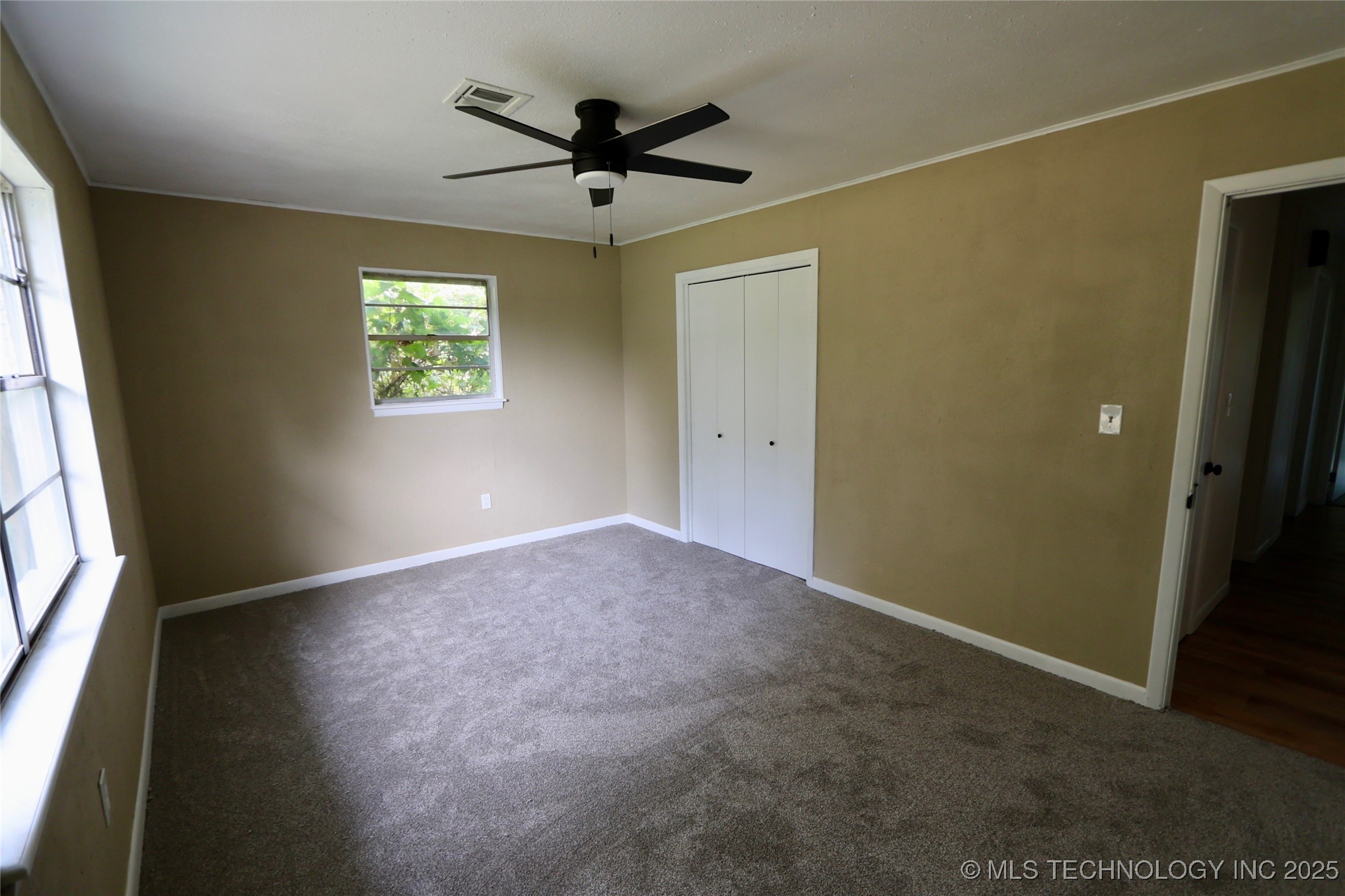 9865 County Road 1545 Property Photo 18