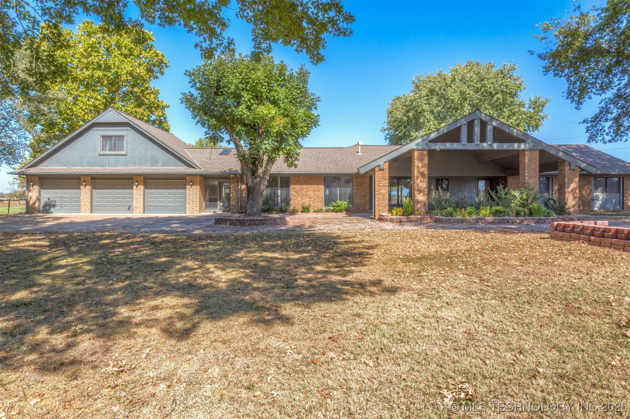 28059 E 119th Street S Property Photo 1