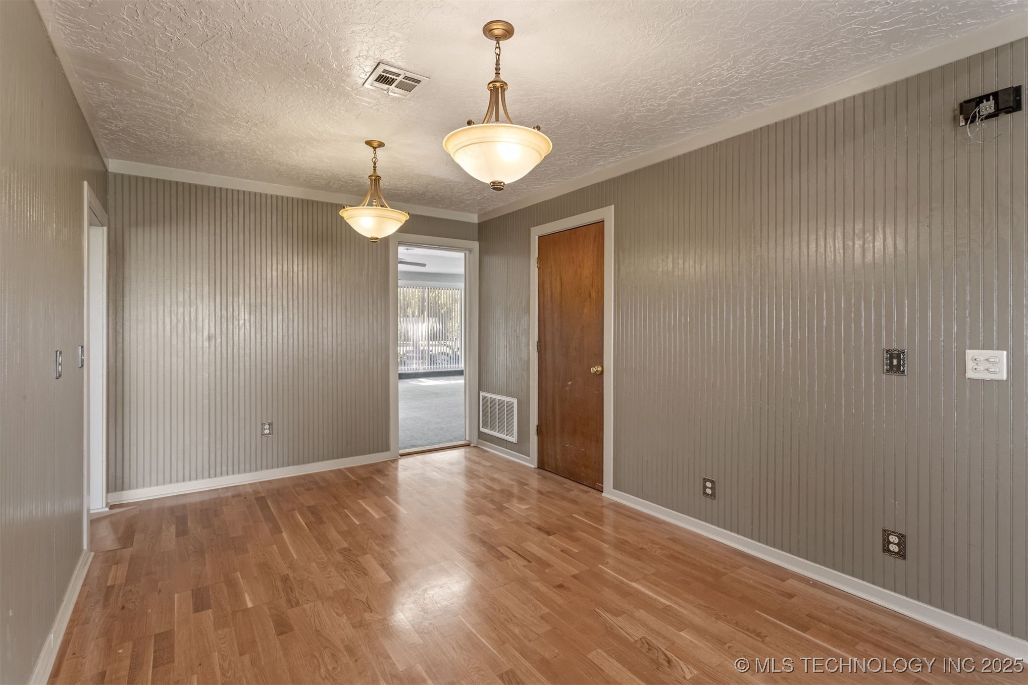 28059 E 119th Street S Property Photo 27