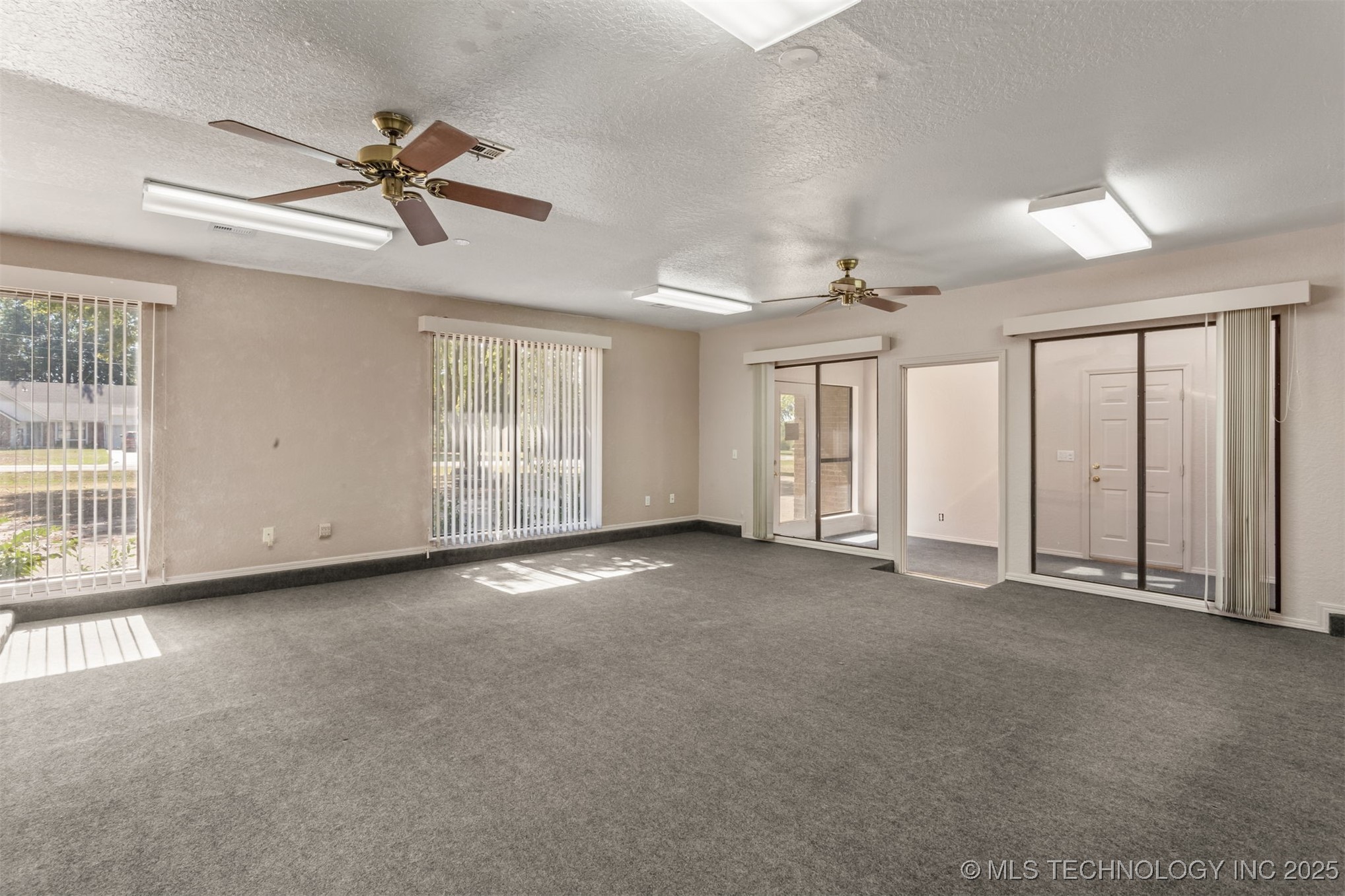 28059 E 119th Street S Property Photo 34