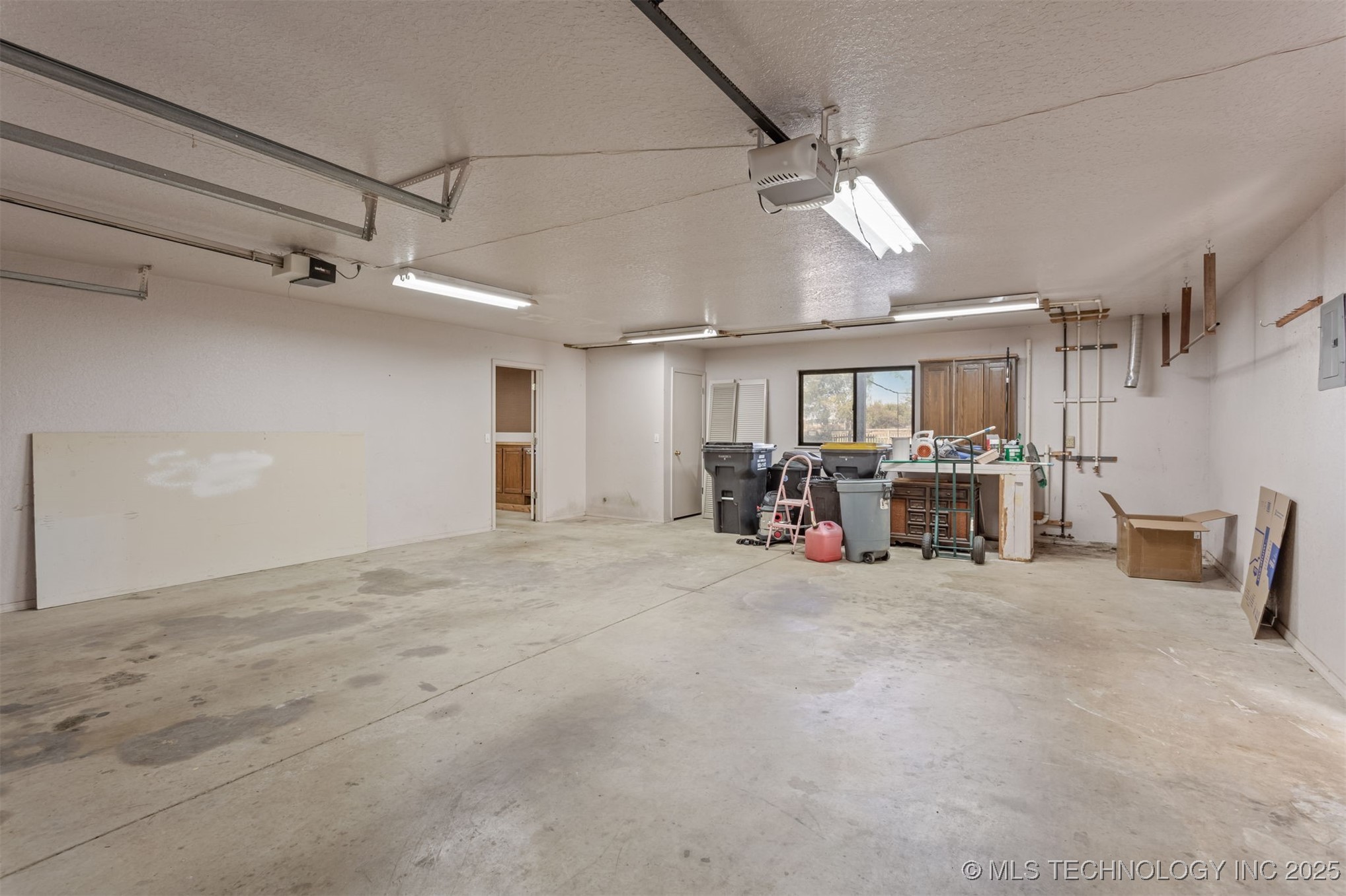 28059 E 119th Street S Property Photo 41