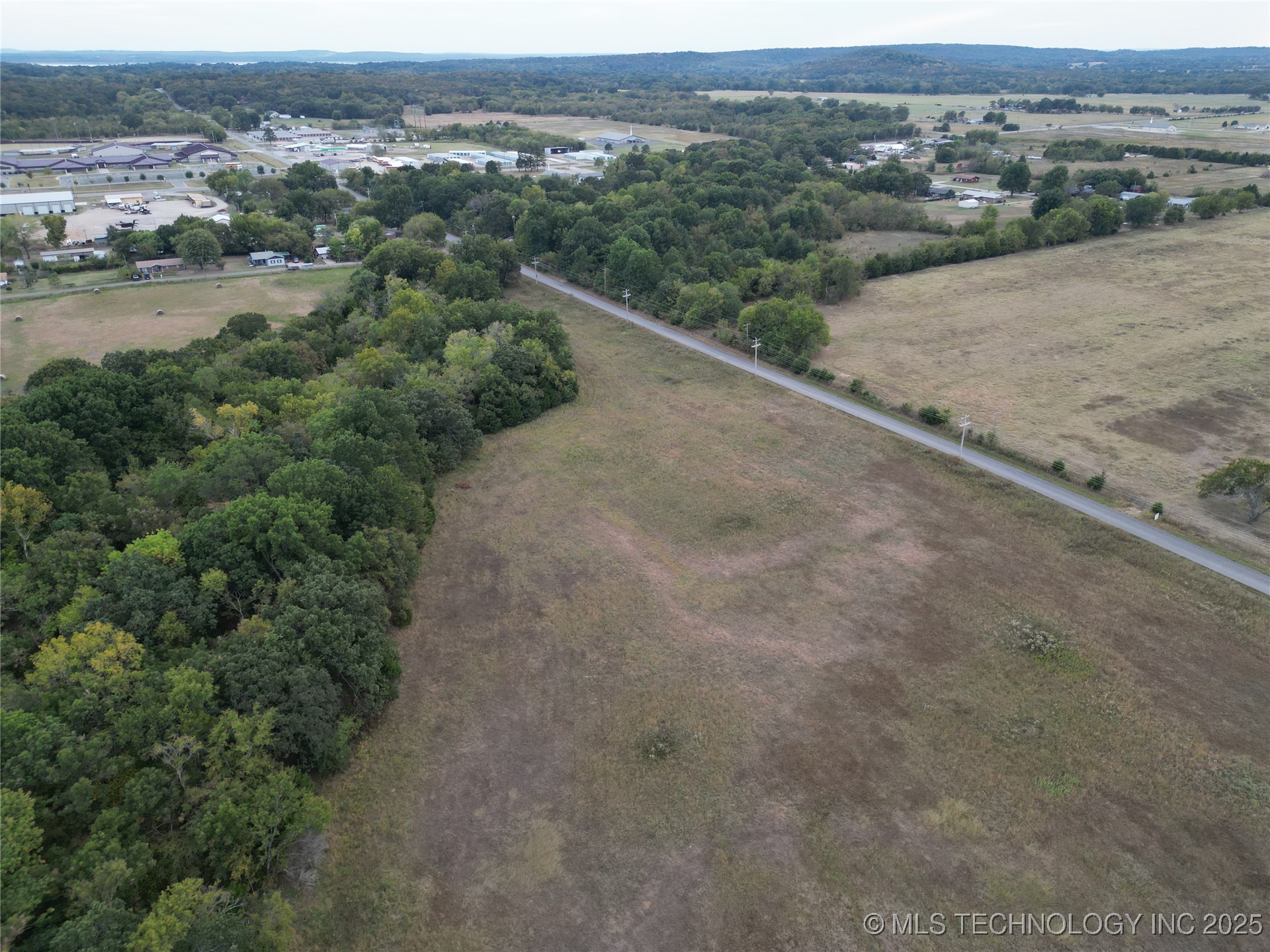 3 E Coon Creek Property Photo 5