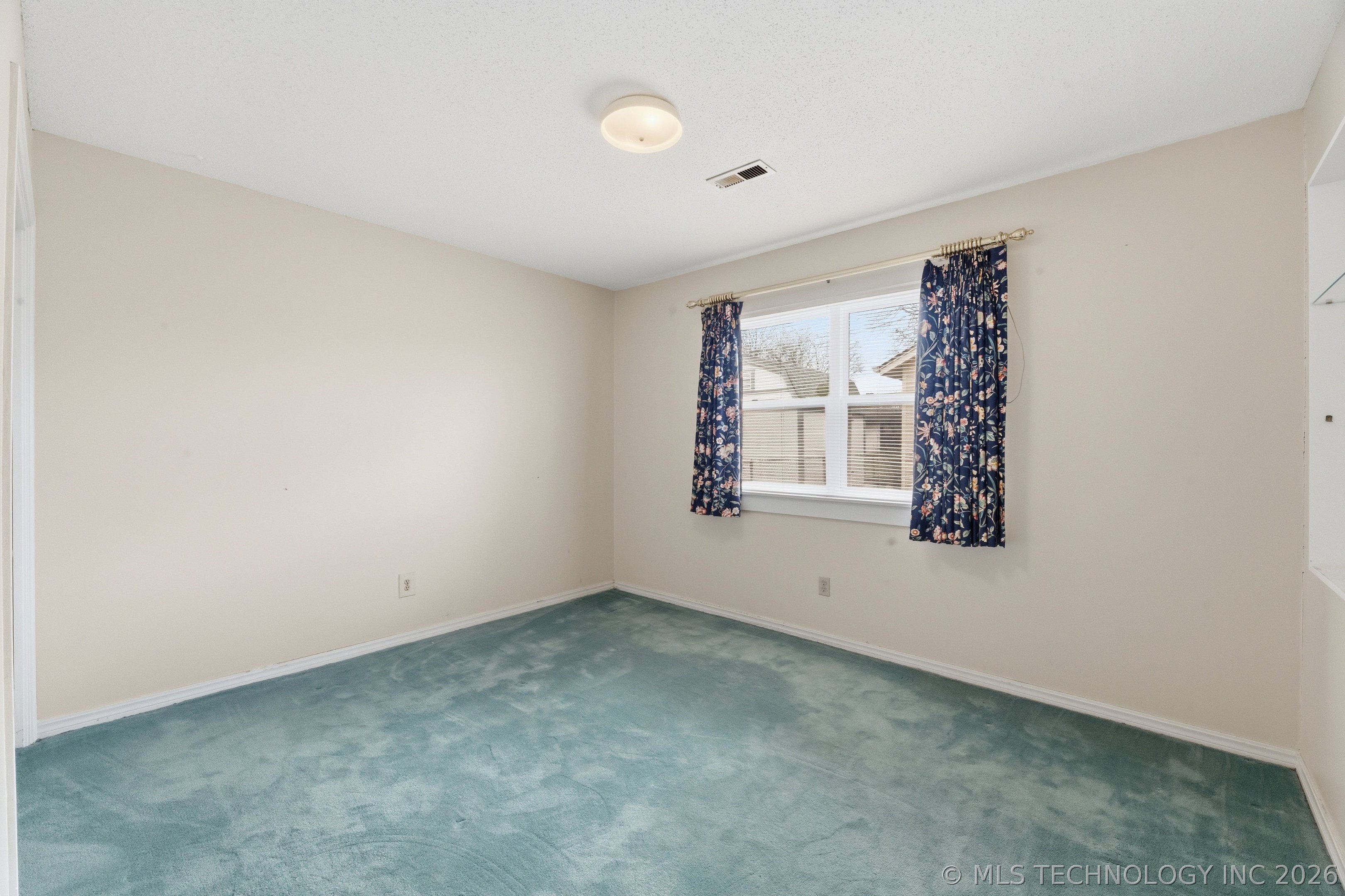 12308 E 18th Street Property Photo 12