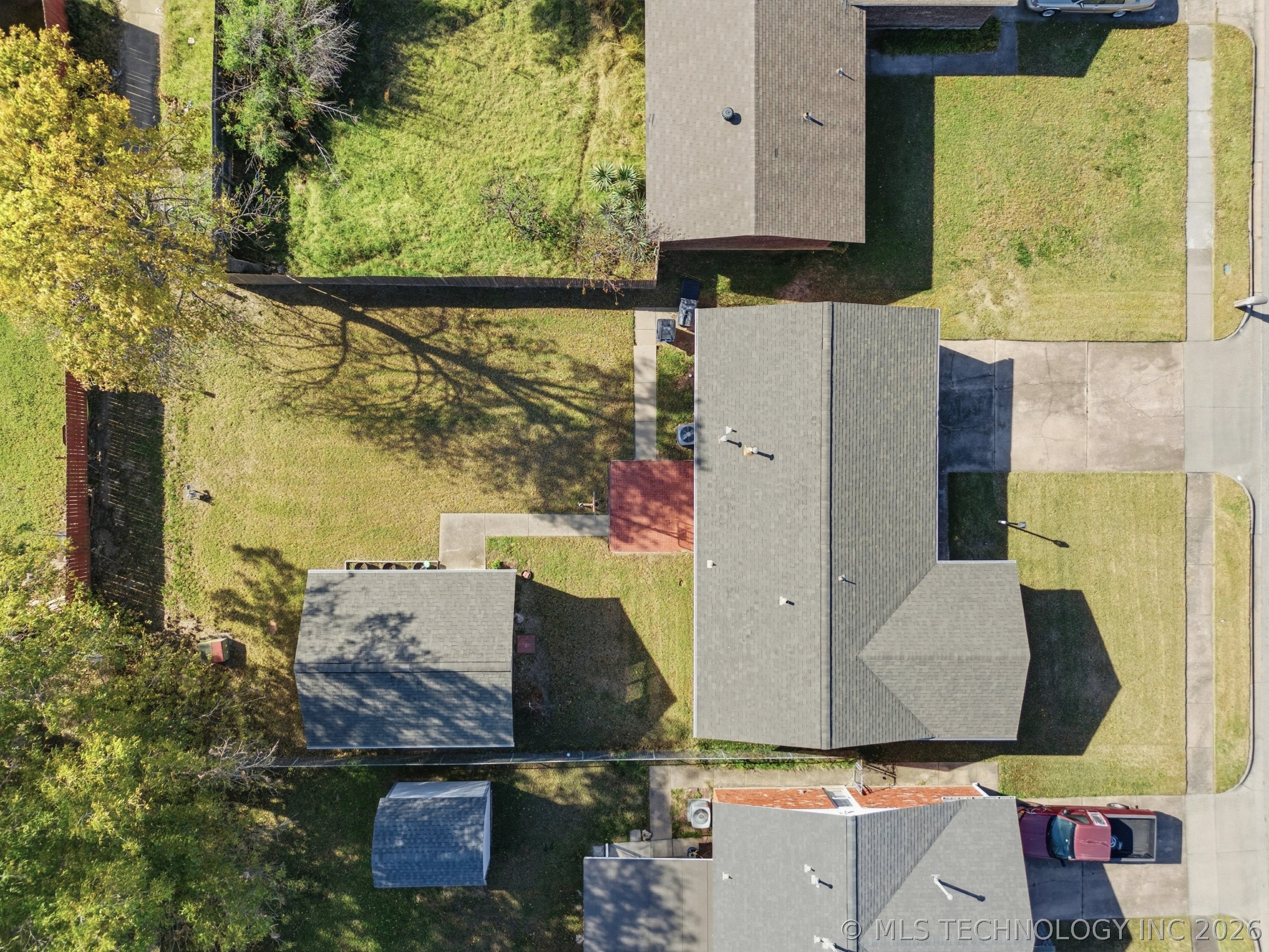 12308 E 18th Street Property Photo 41