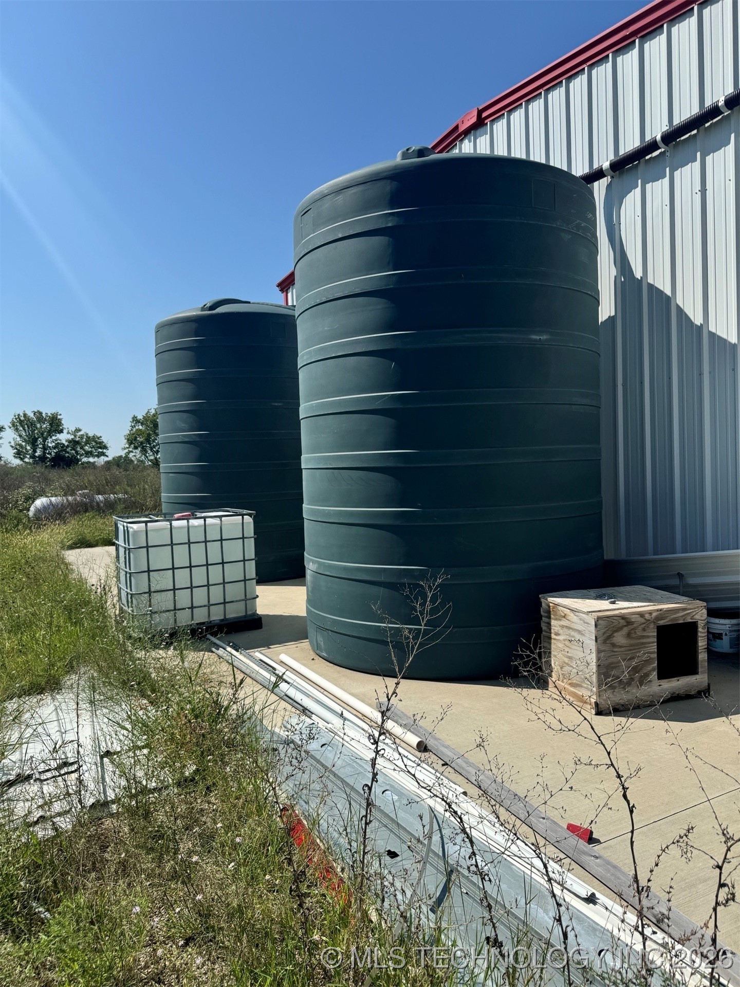 597 S Hwy 169 Street Property Photo 3