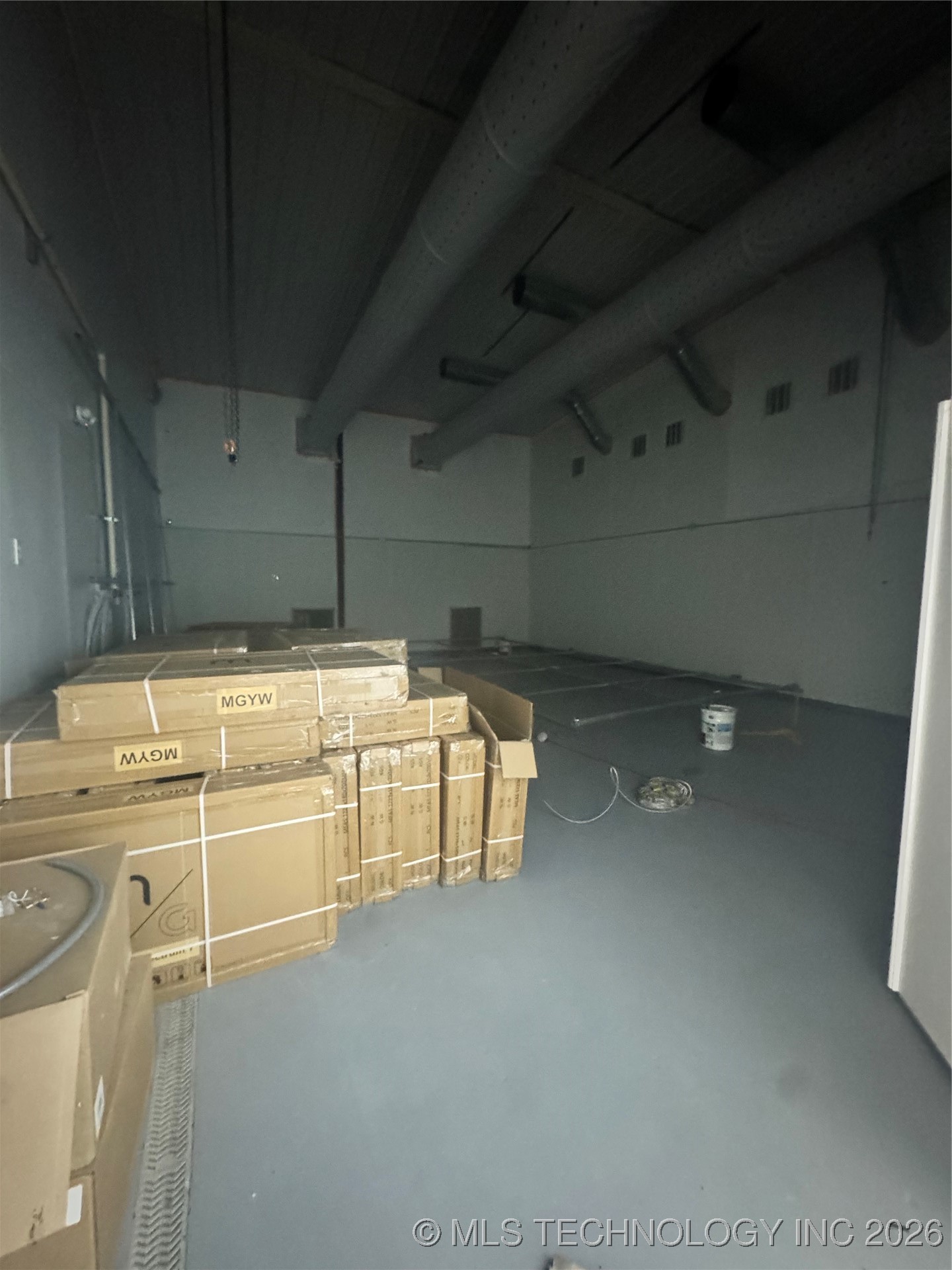 597 S Hwy 169 Street Property Photo 6