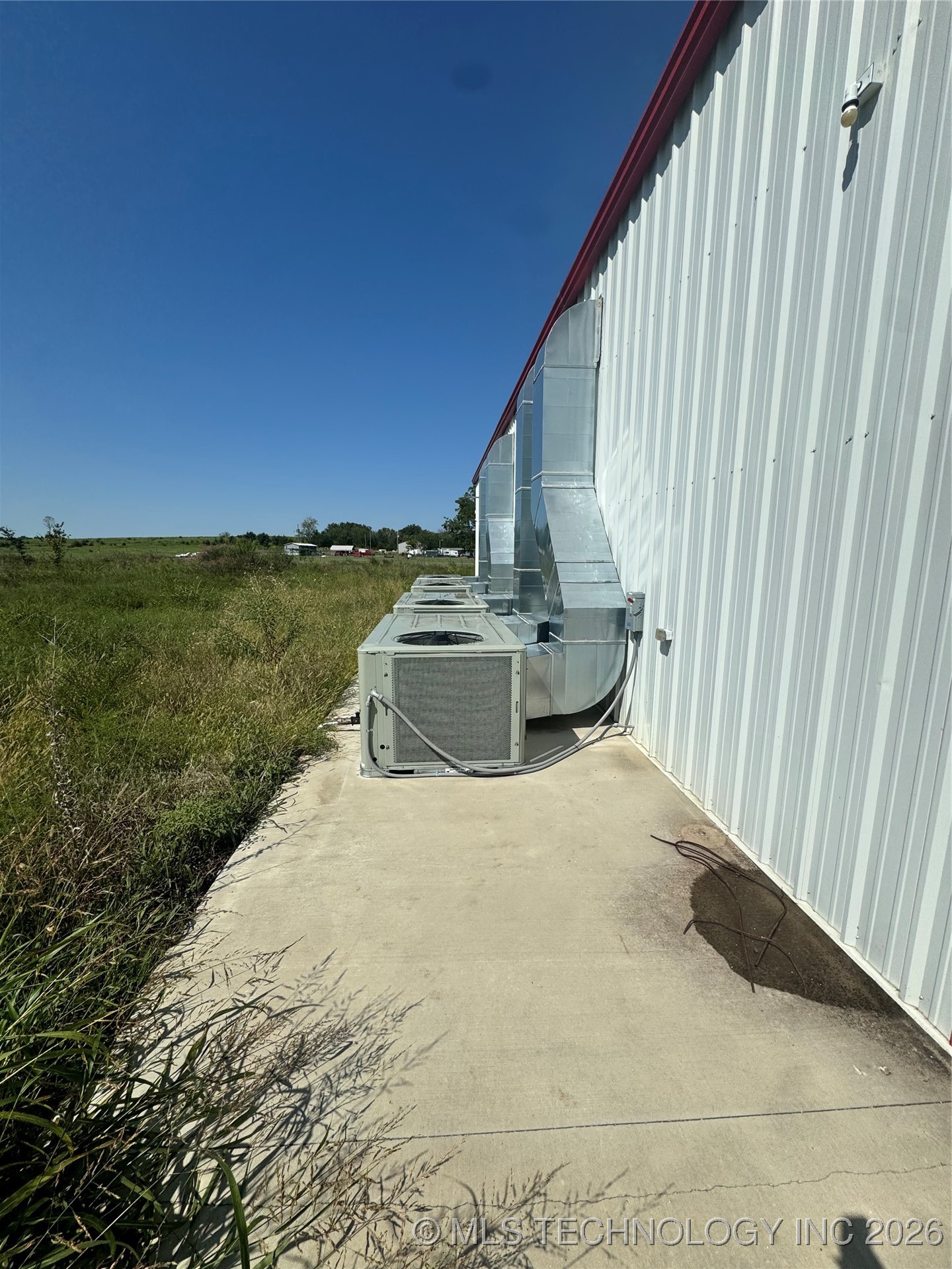 597 S Hwy 169 Street Property Photo 10